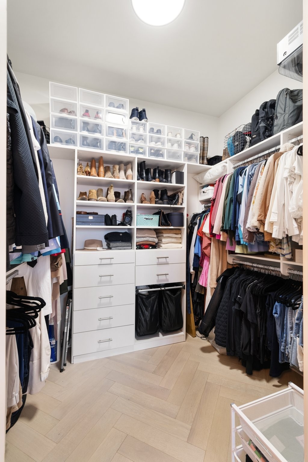 1212 Laurel St Unit: 401