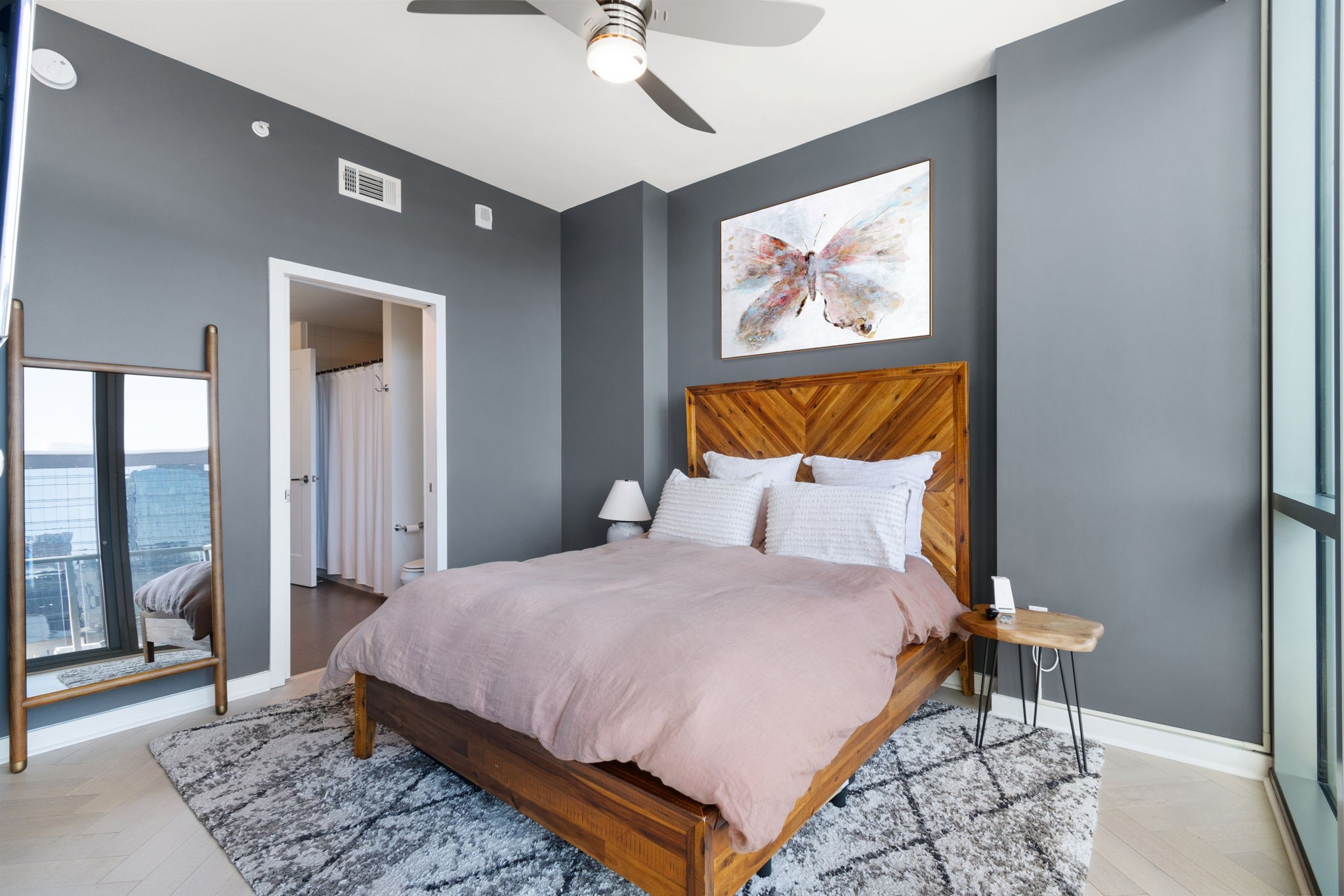 1212 Laurel St Unit: 401