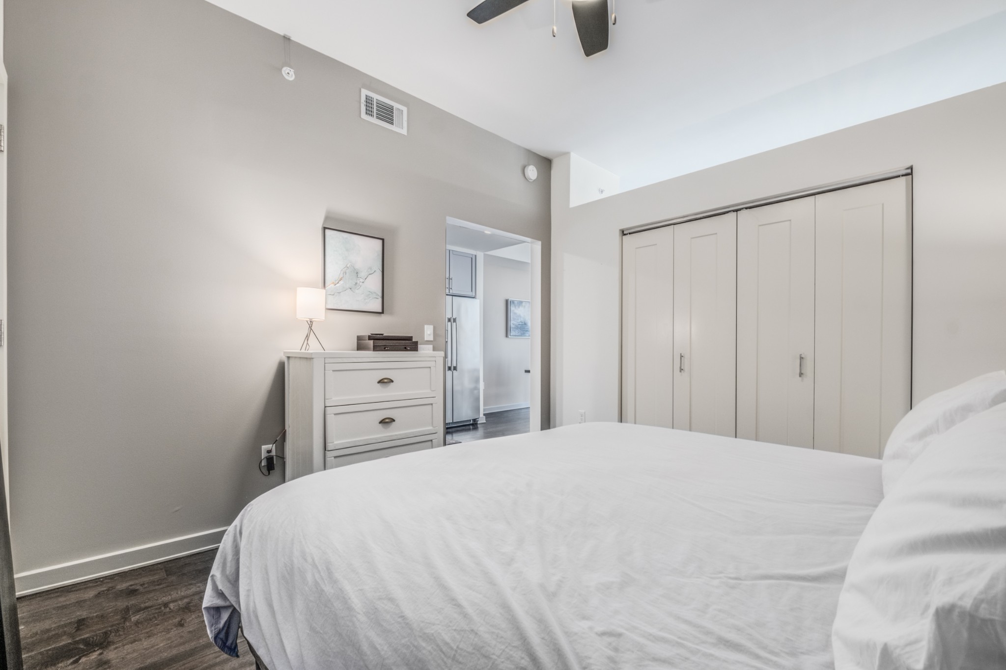 1212 Laurel St Unit: 1612