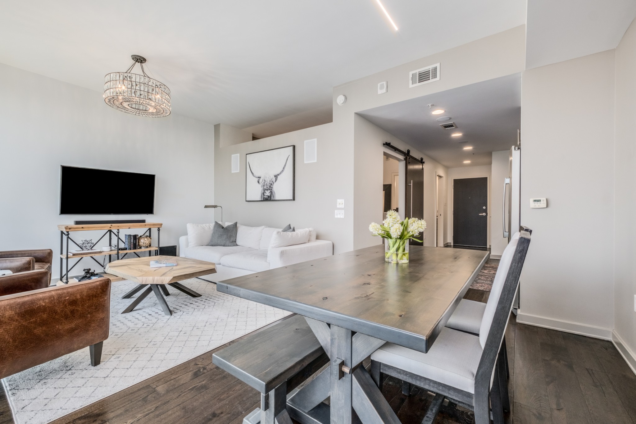 1212 Laurel St Unit: 1612