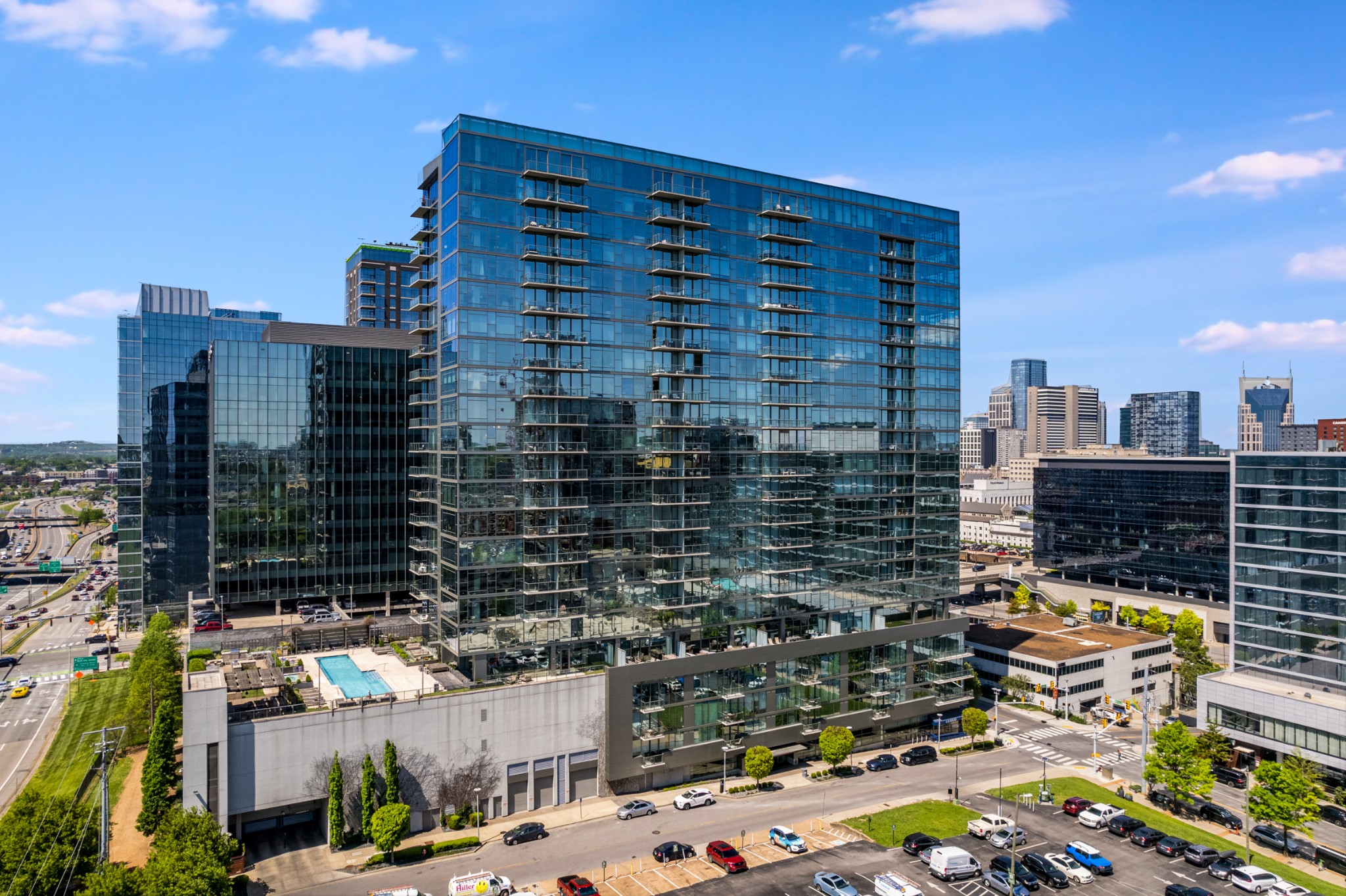1212 Laurel St Unit: 1612