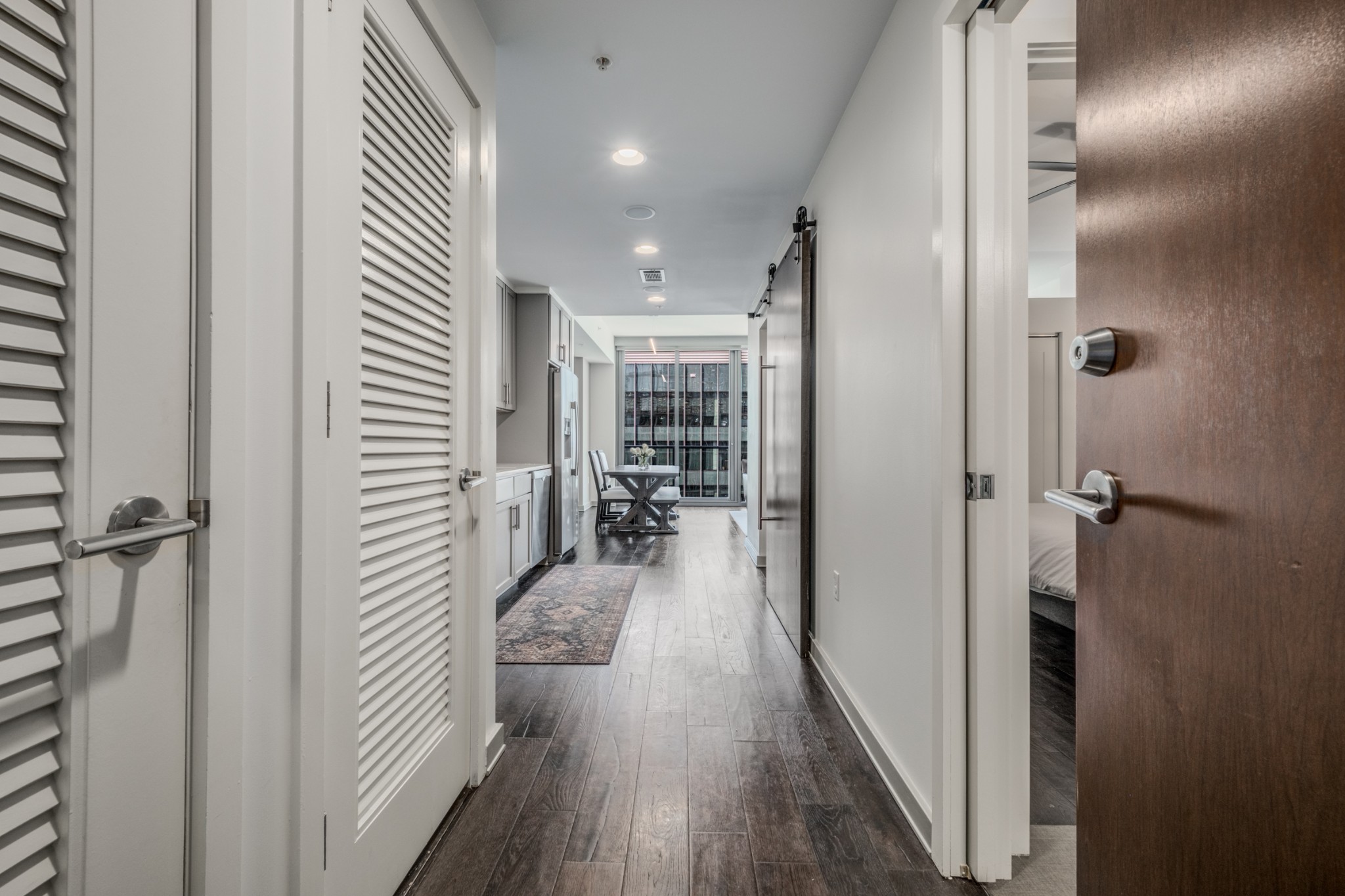 1212 Laurel St Unit: 1612
