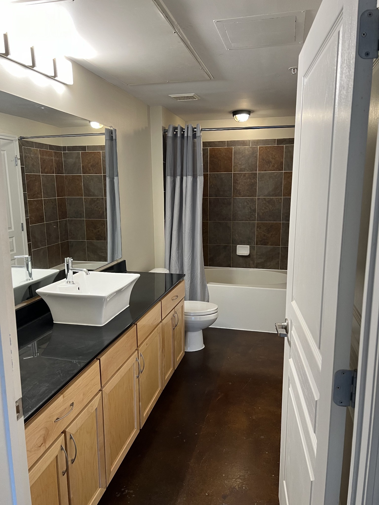 3000 Vanderbilt Pl Unit: 139