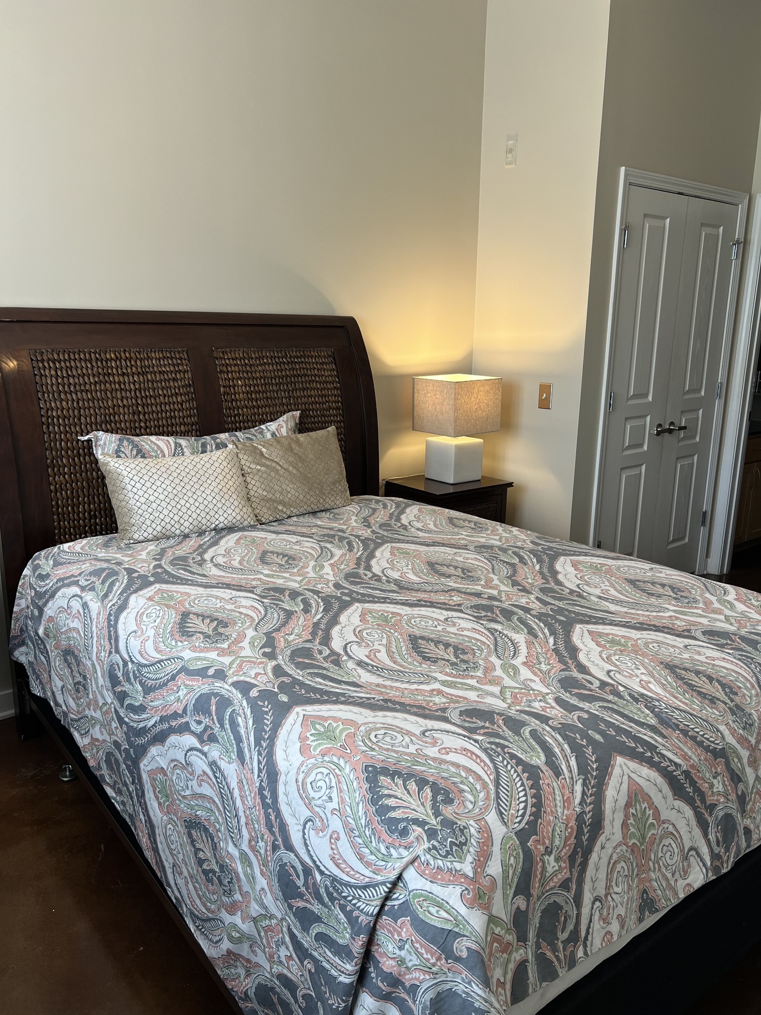 3000 Vanderbilt Pl Unit: 139