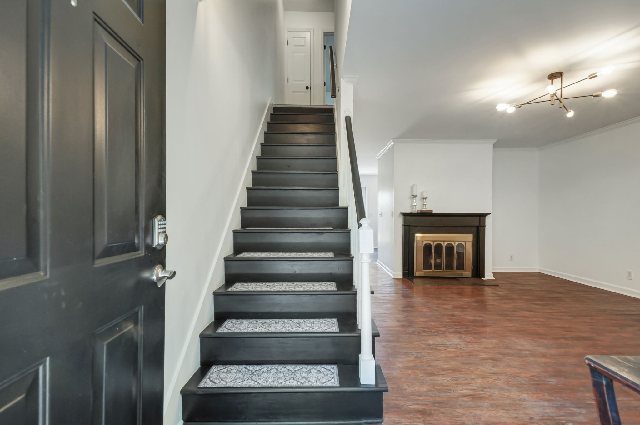 107 McMurray Cir