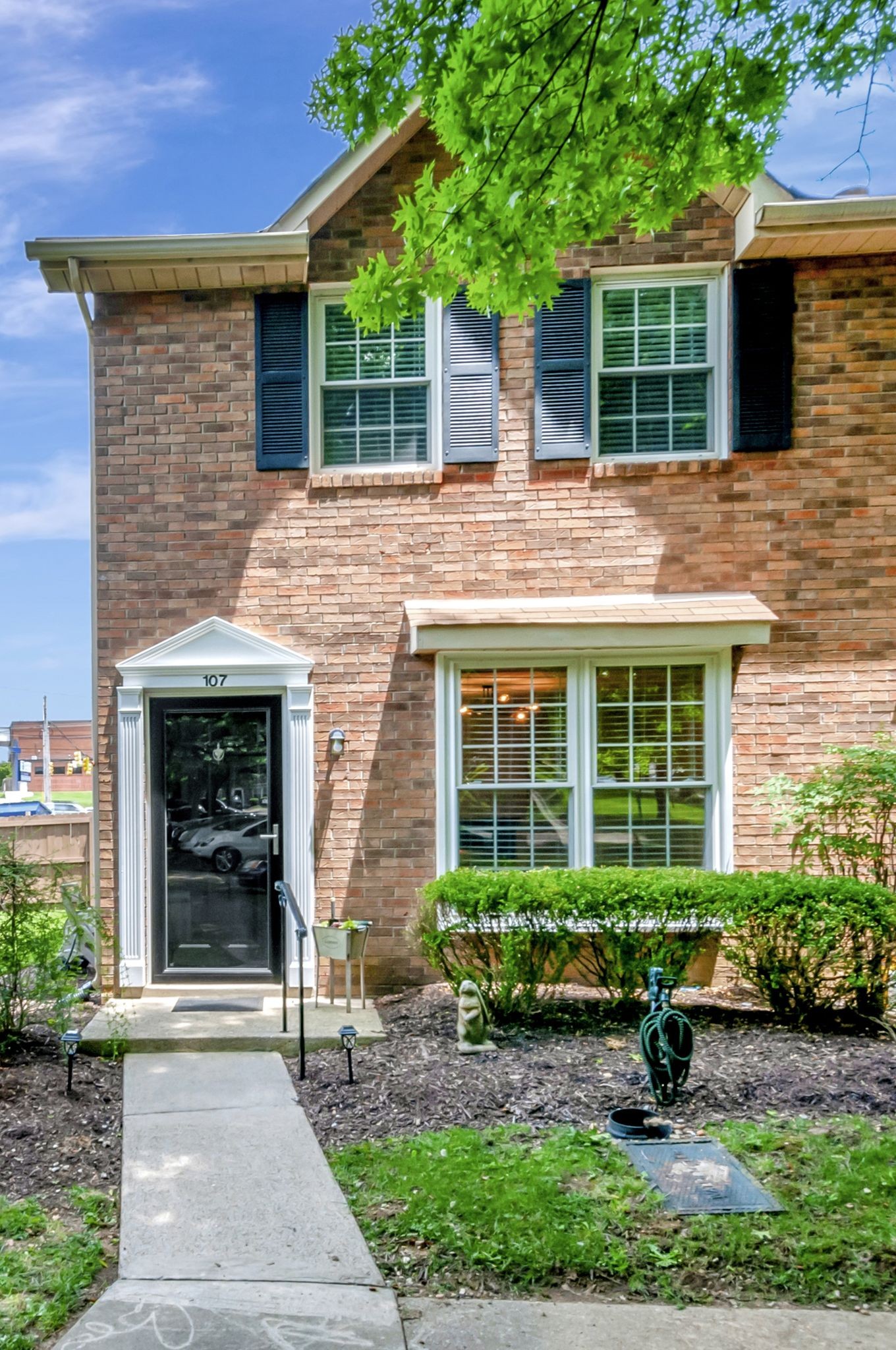 107 McMurray Cir