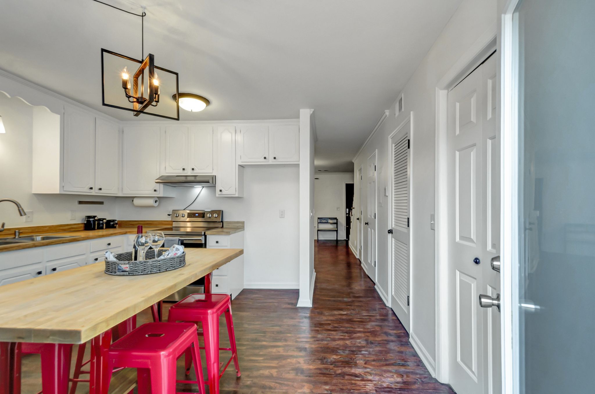 107 McMurray Cir