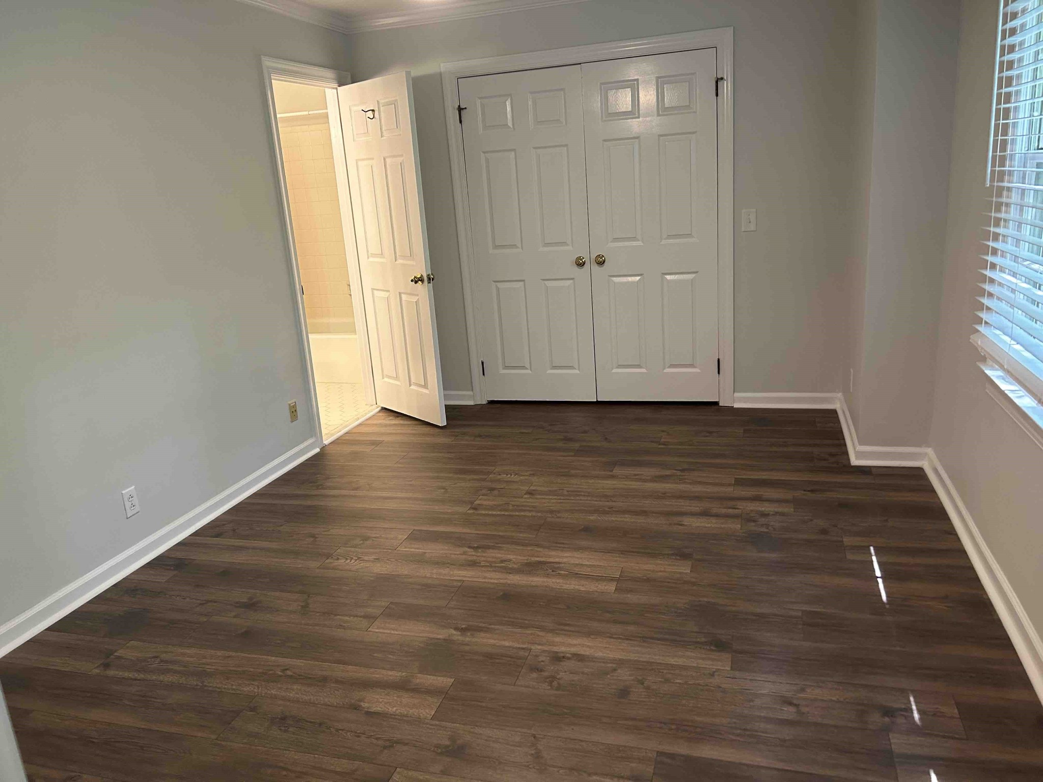 224 Westchase Dr