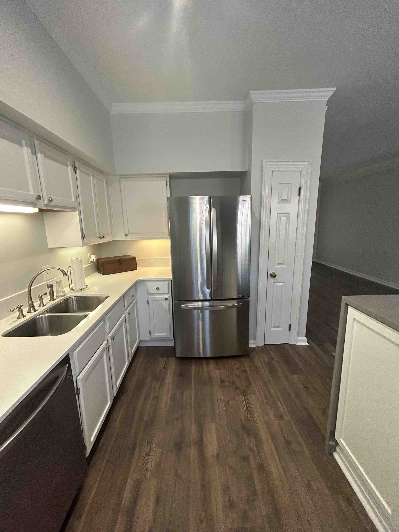 224 Westchase Dr