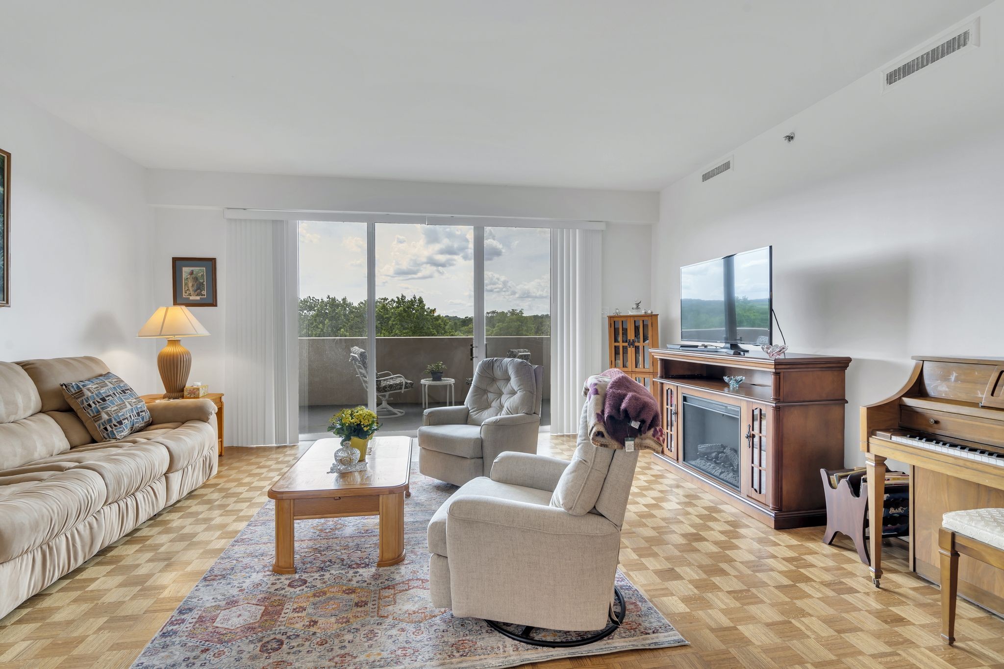 105 Leake Ave Unit: 63