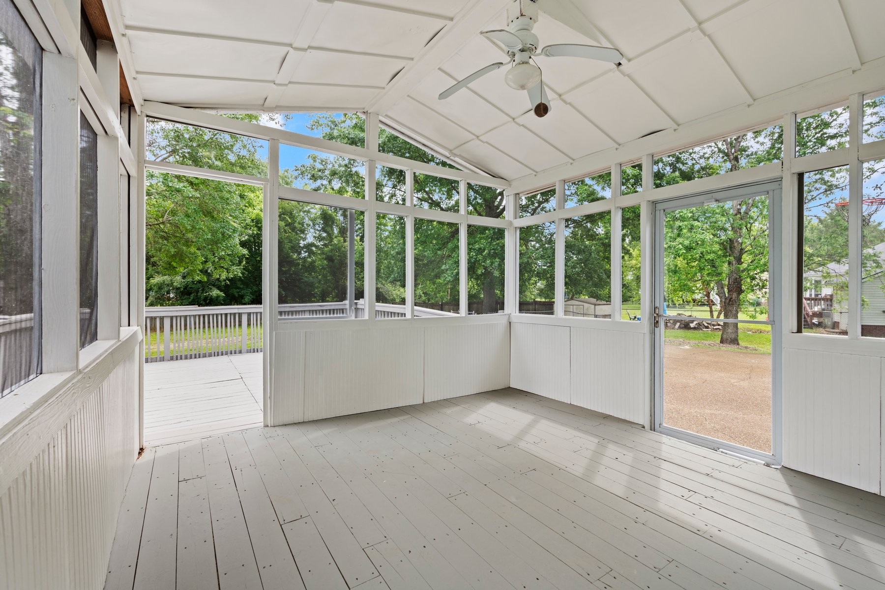 956 Harpeth Bend Dr
