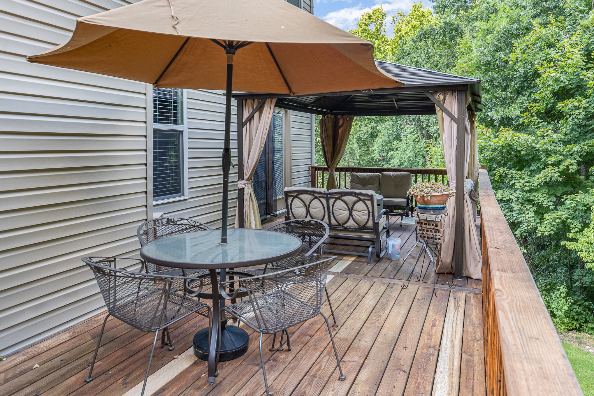 1305 Bantry Ct