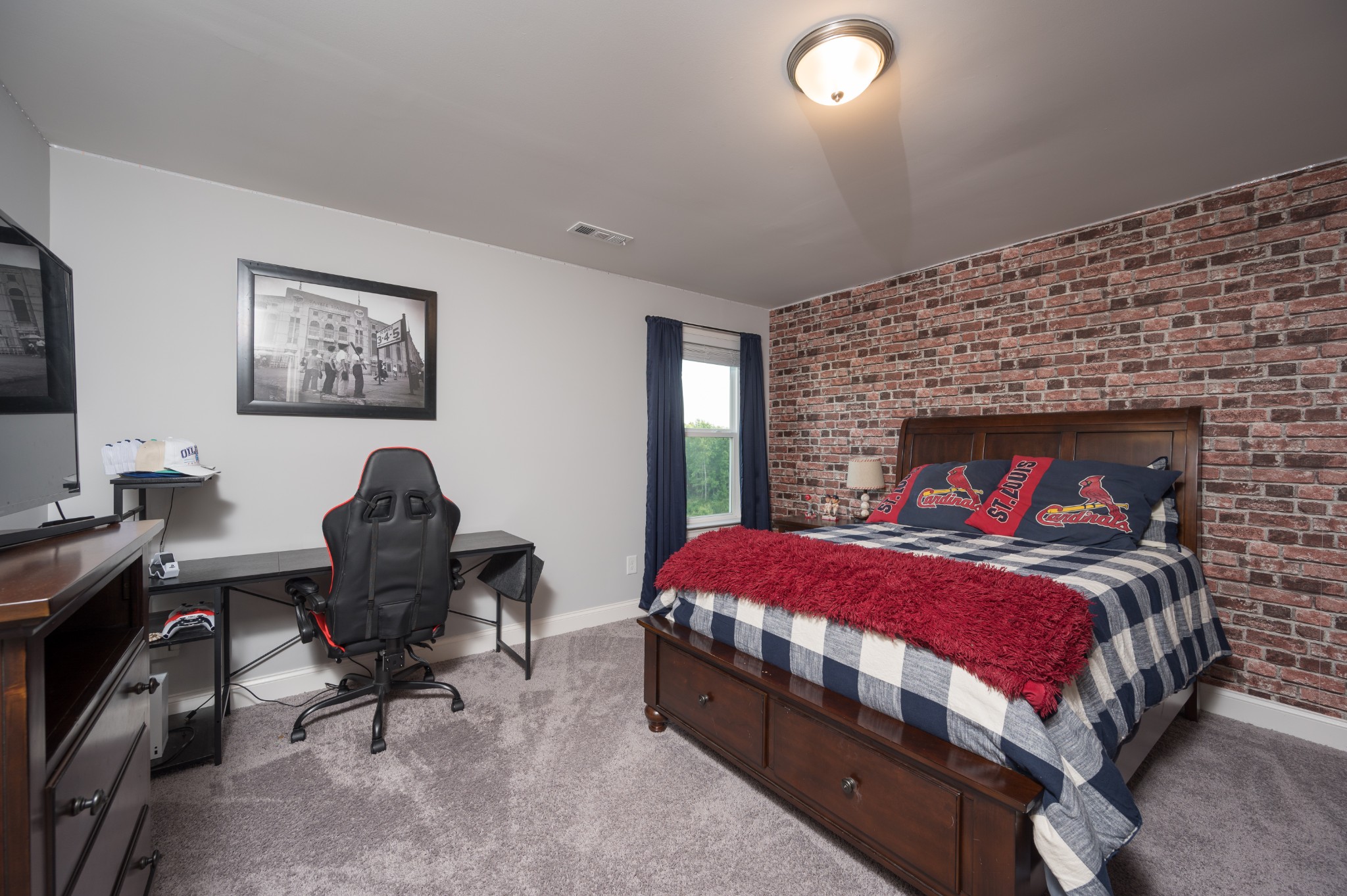7182 Winfrey Dr
