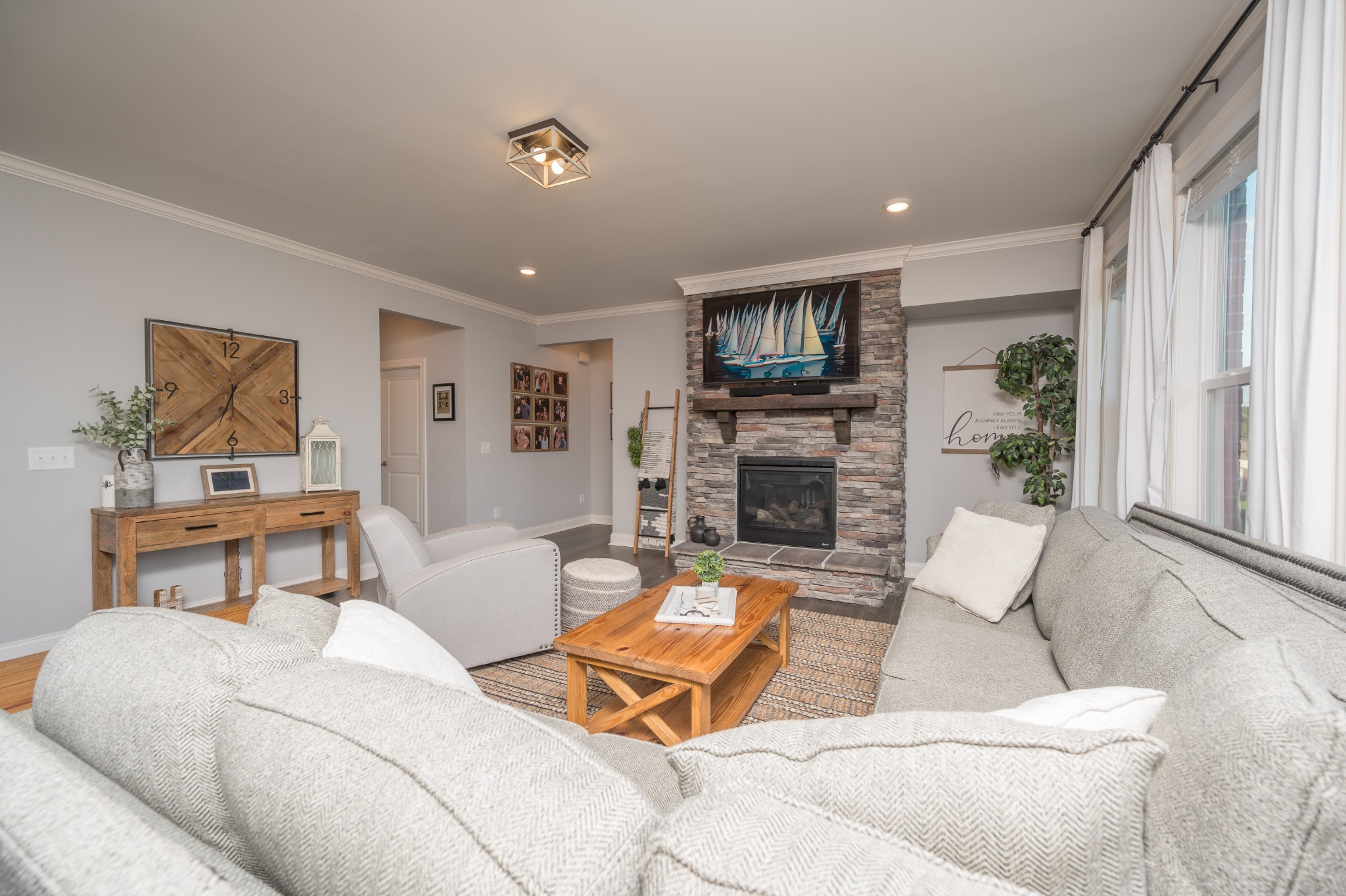 7182 Winfrey Dr