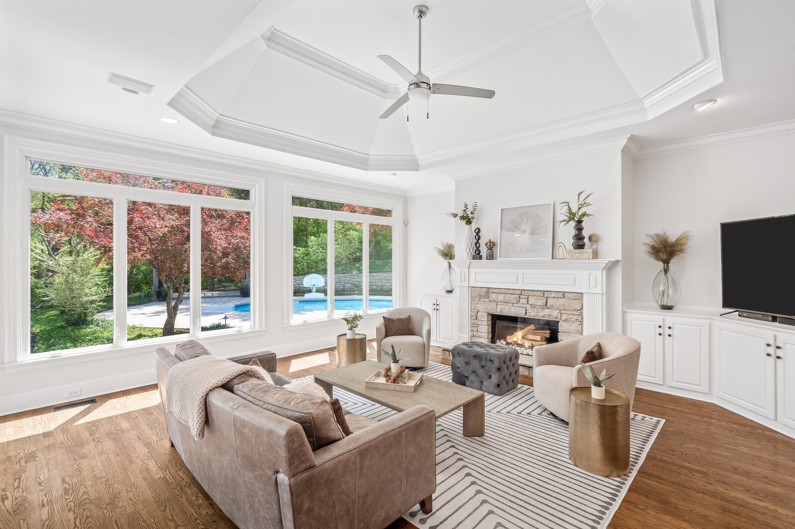 504 Grand Oaks Dr