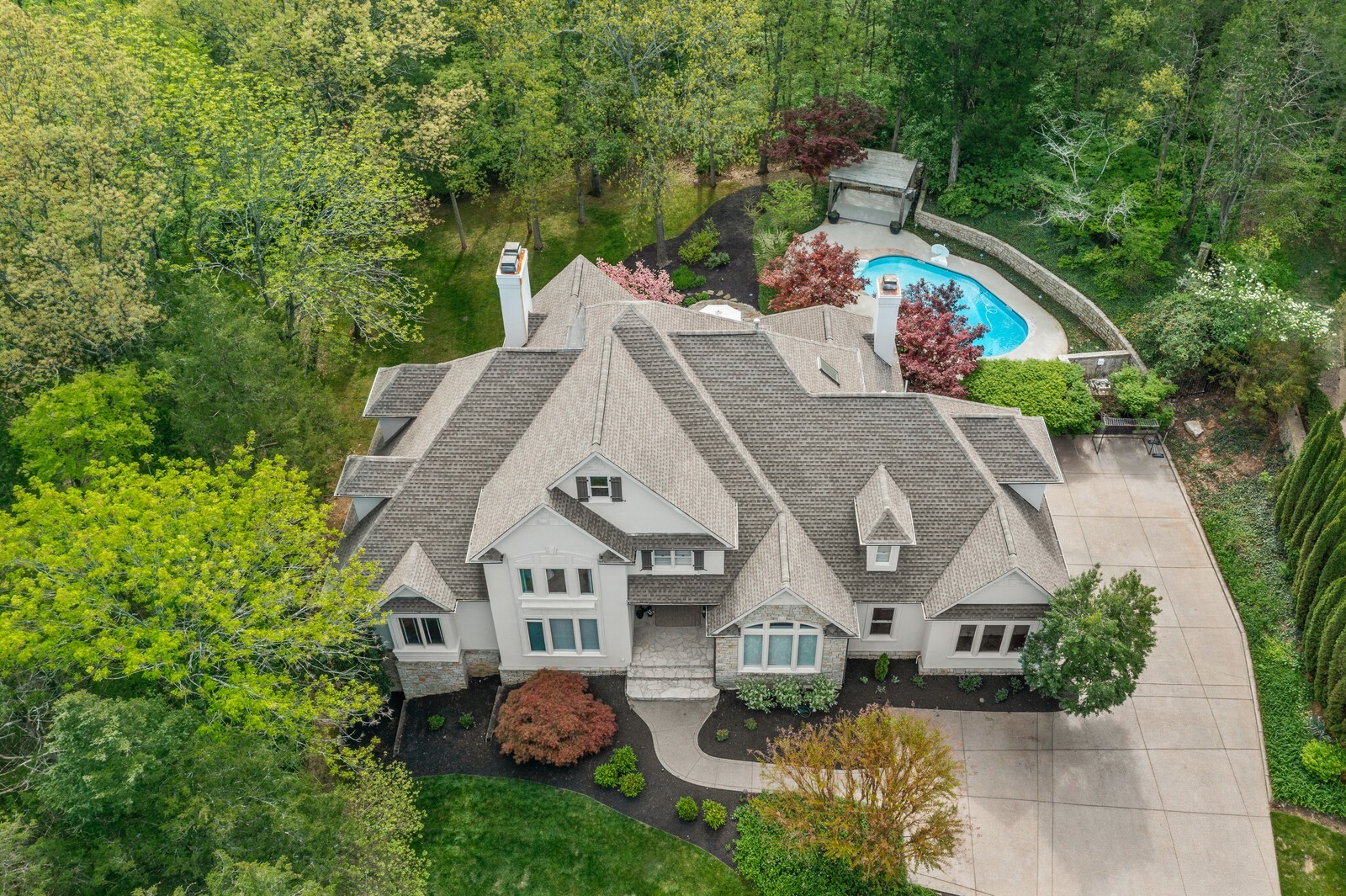 504 Grand Oaks Dr