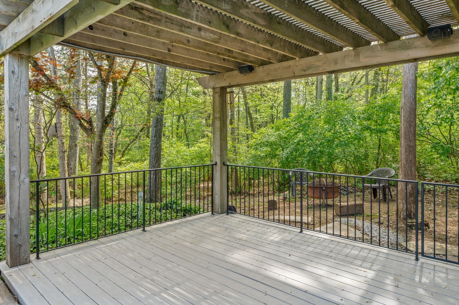 504 Grand Oaks Dr
