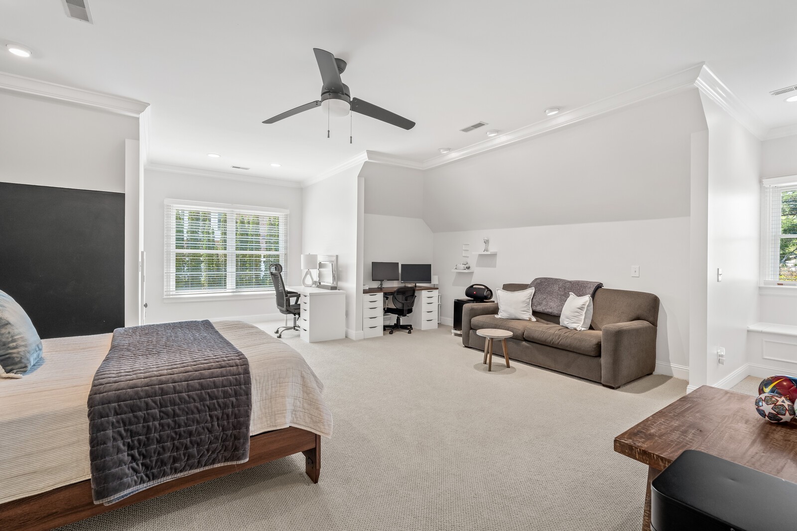 504 Grand Oaks Dr