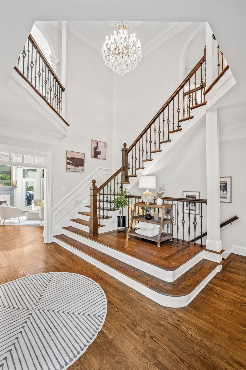 504 Grand Oaks Dr