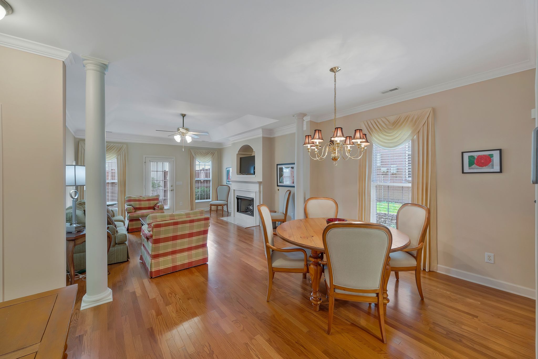 7119 Sunrise Cir