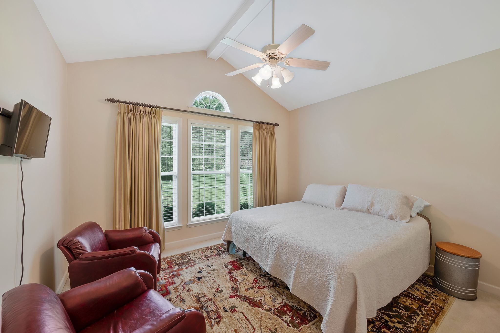 7119 Sunrise Cir