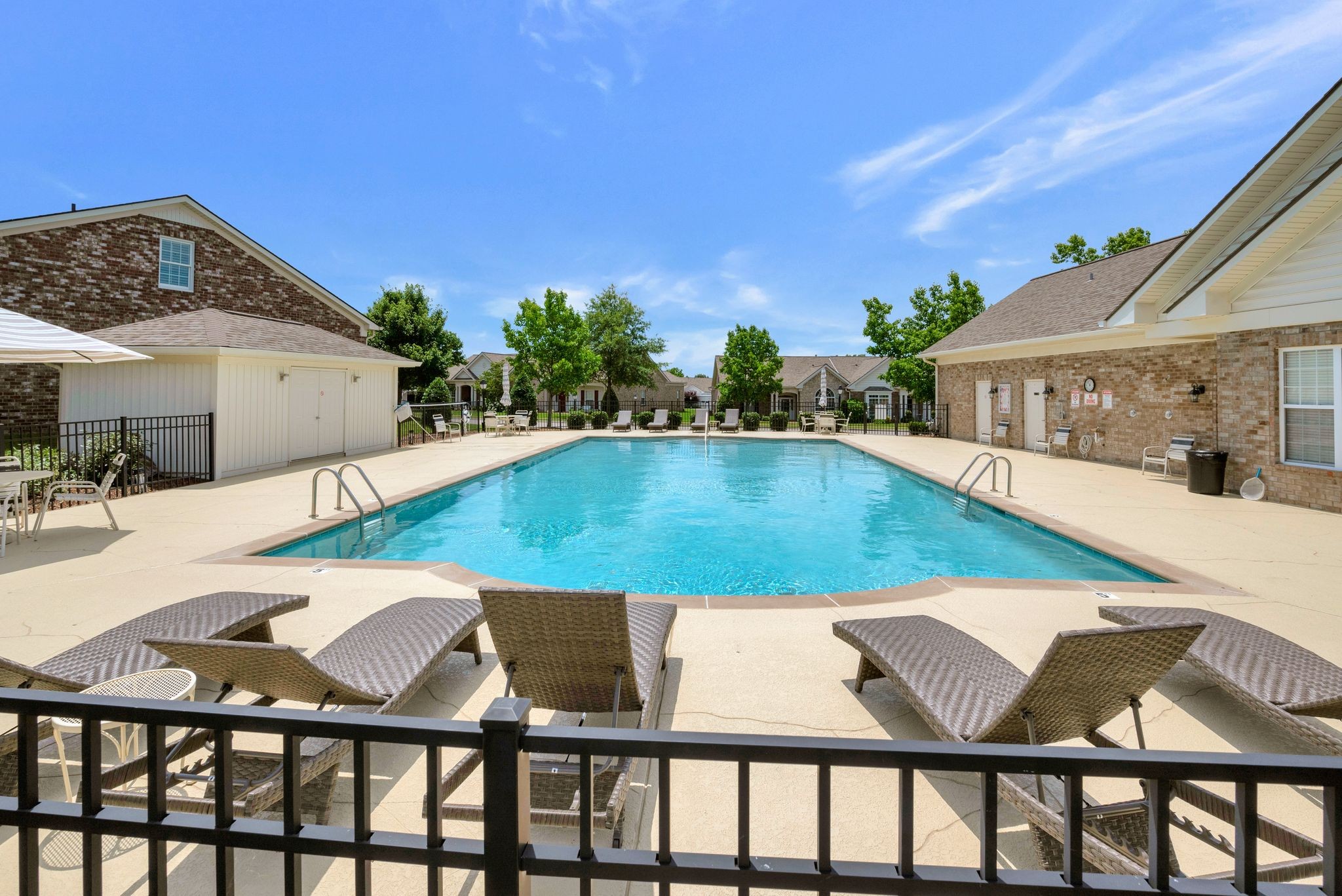 7119 Sunrise Cir