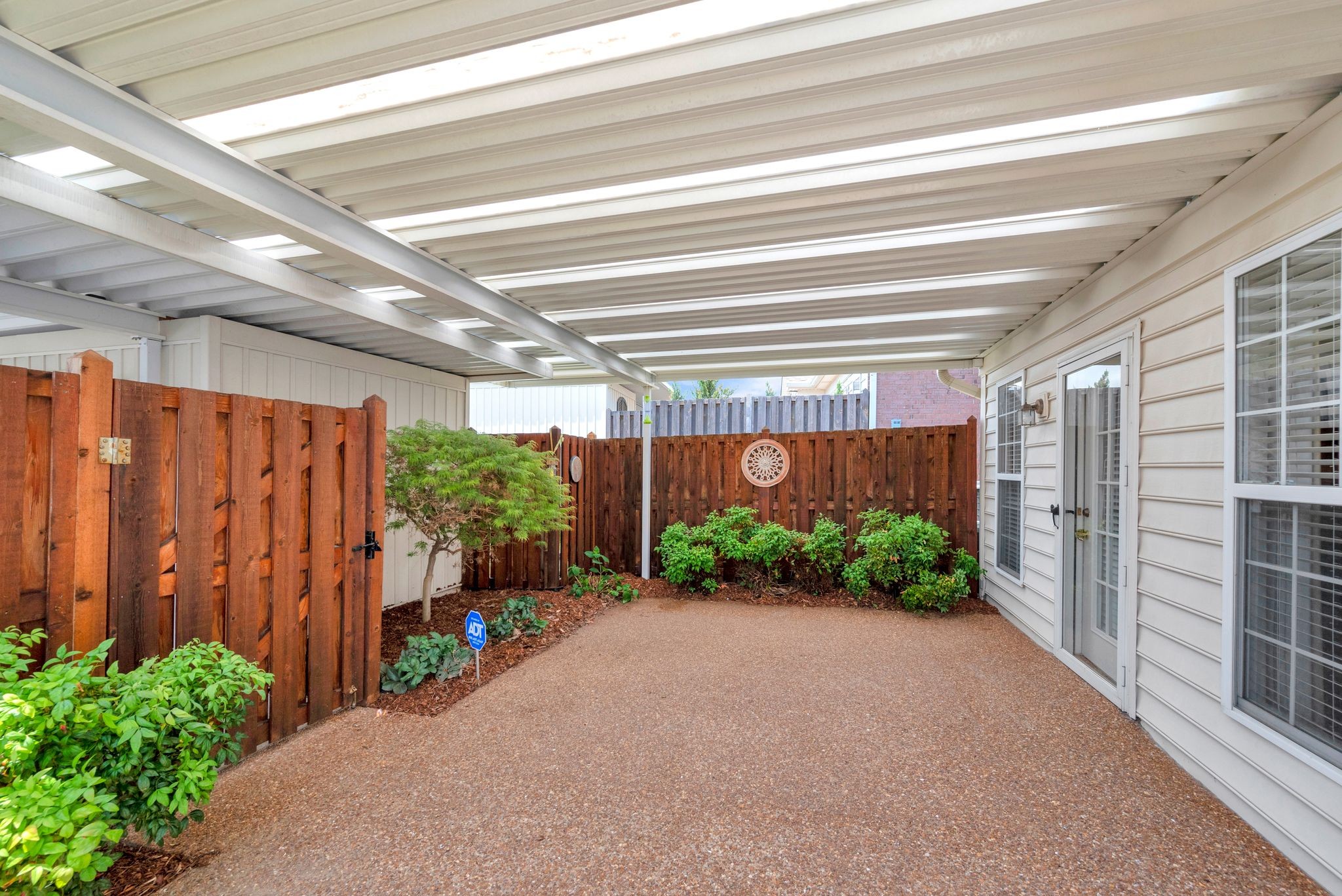 7119 Sunrise Cir