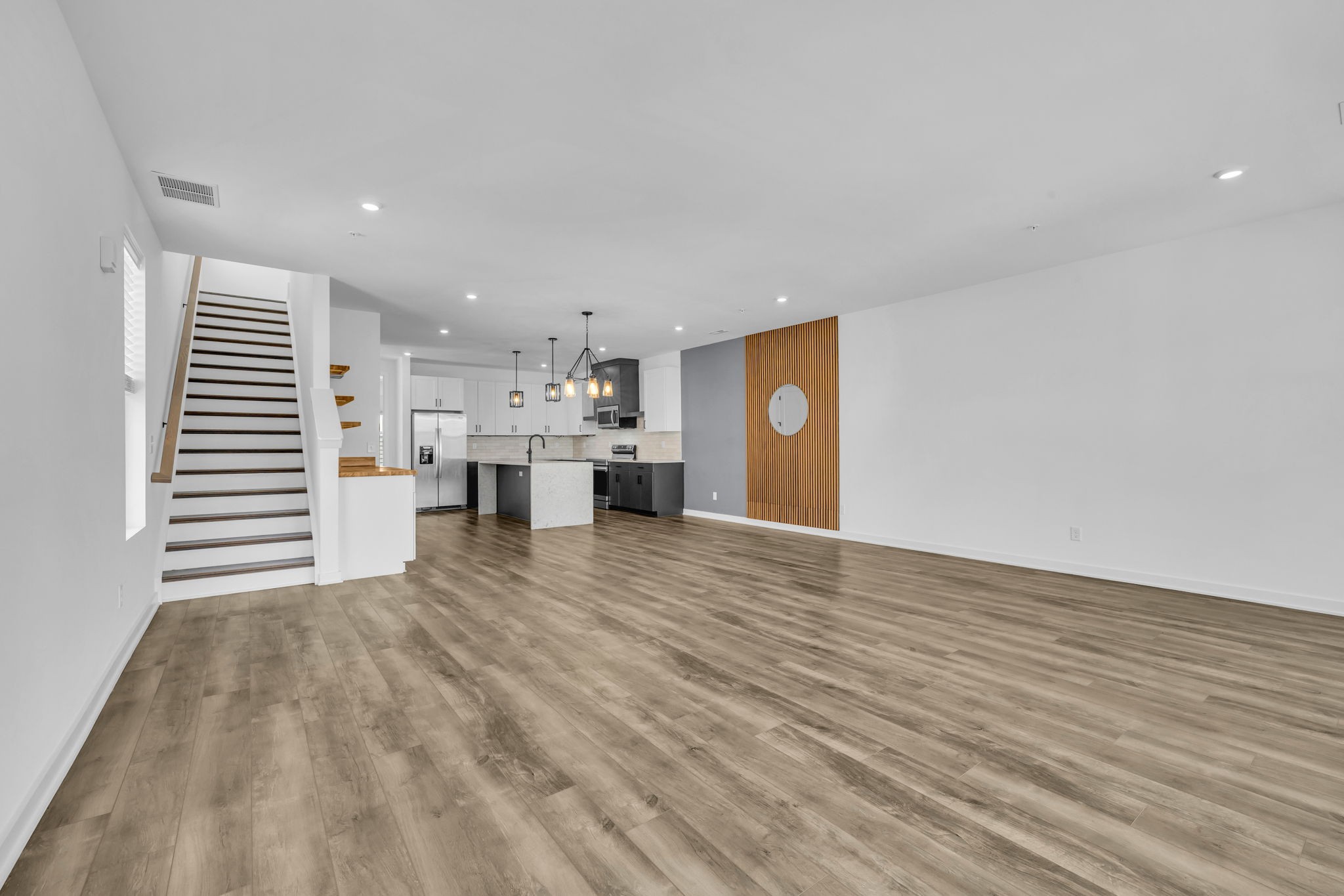 2030 Edison Park Ln