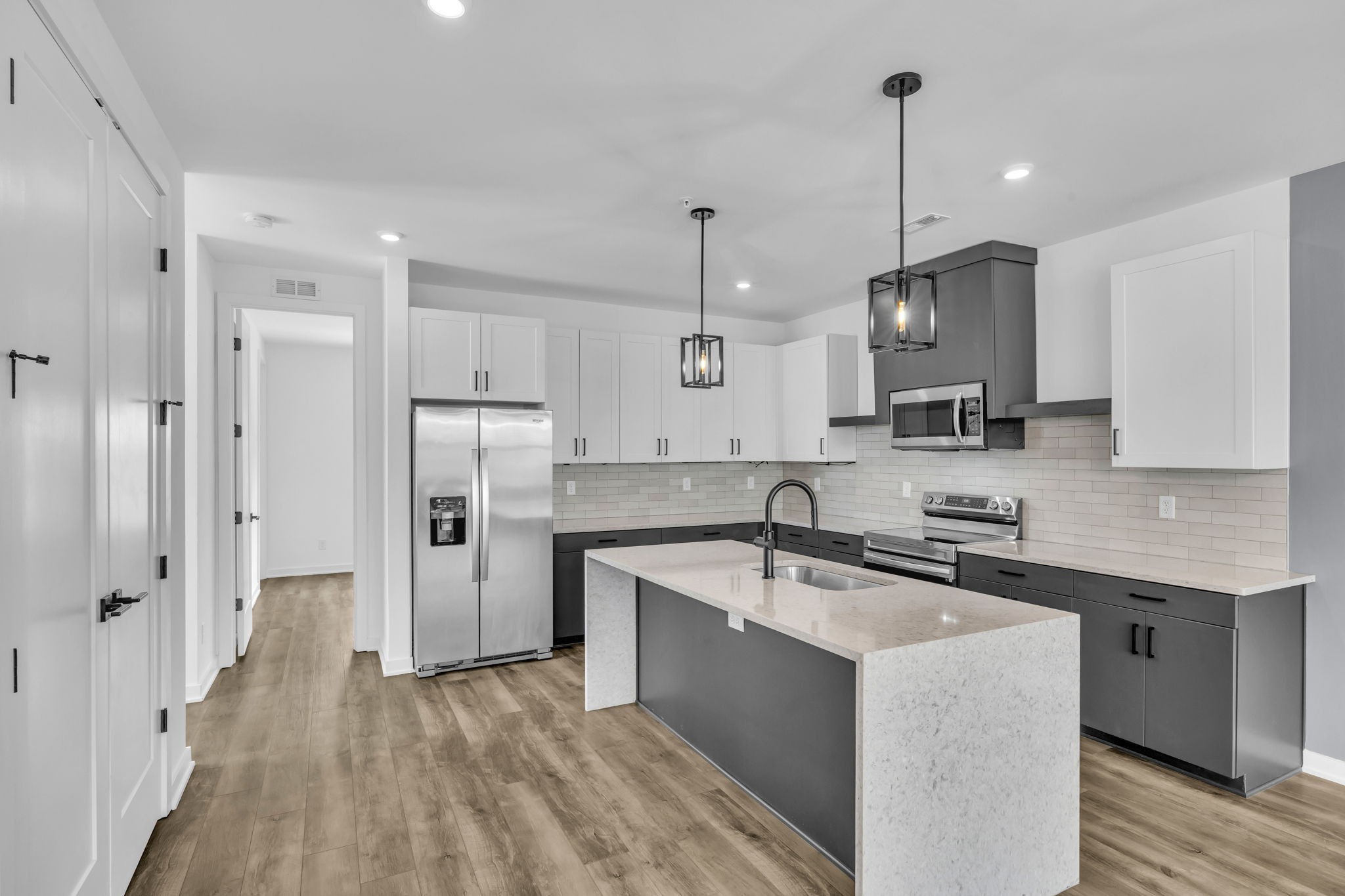 2030 Edison Park Ln