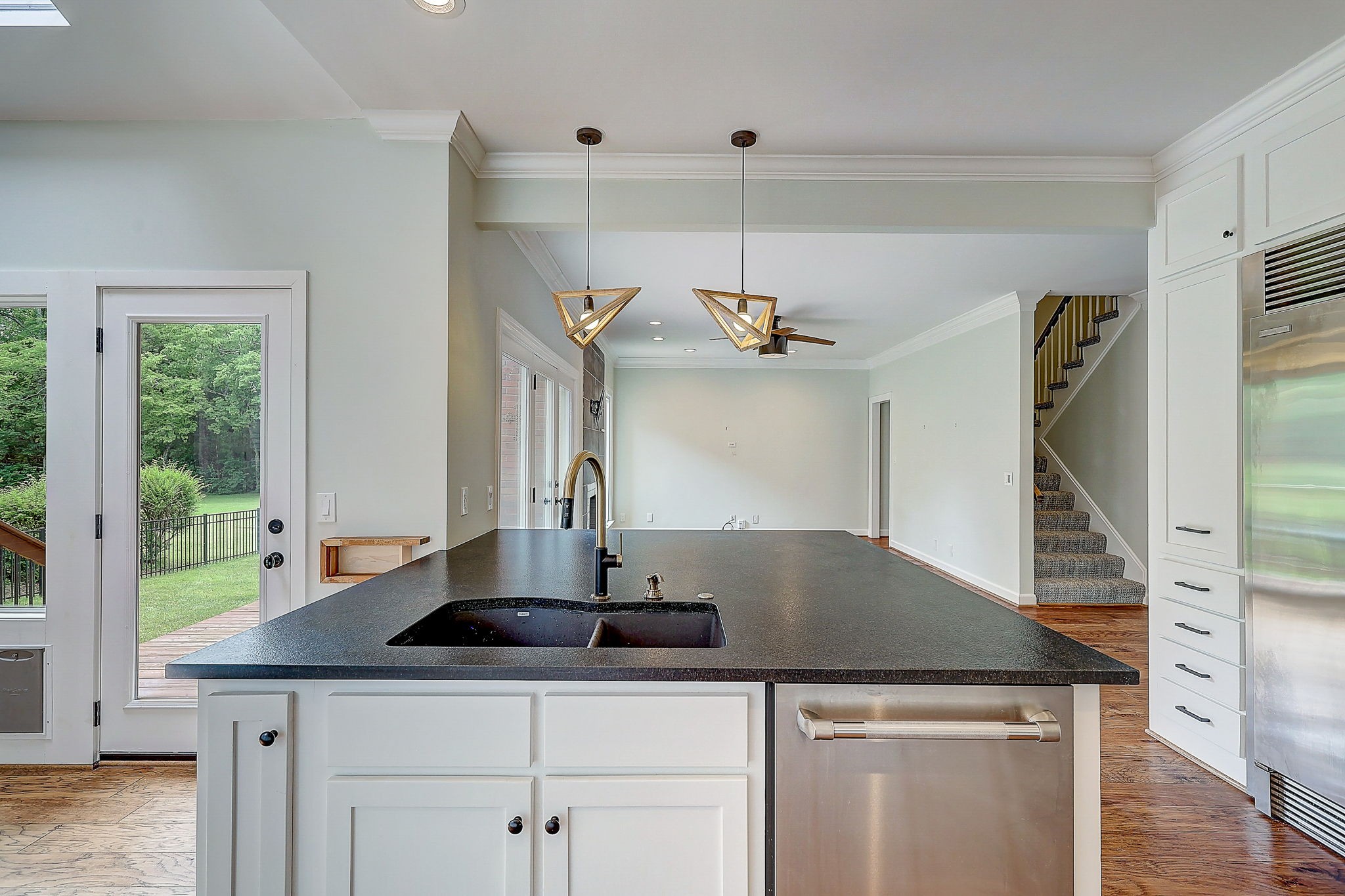 6322 Chickering Woods Dr