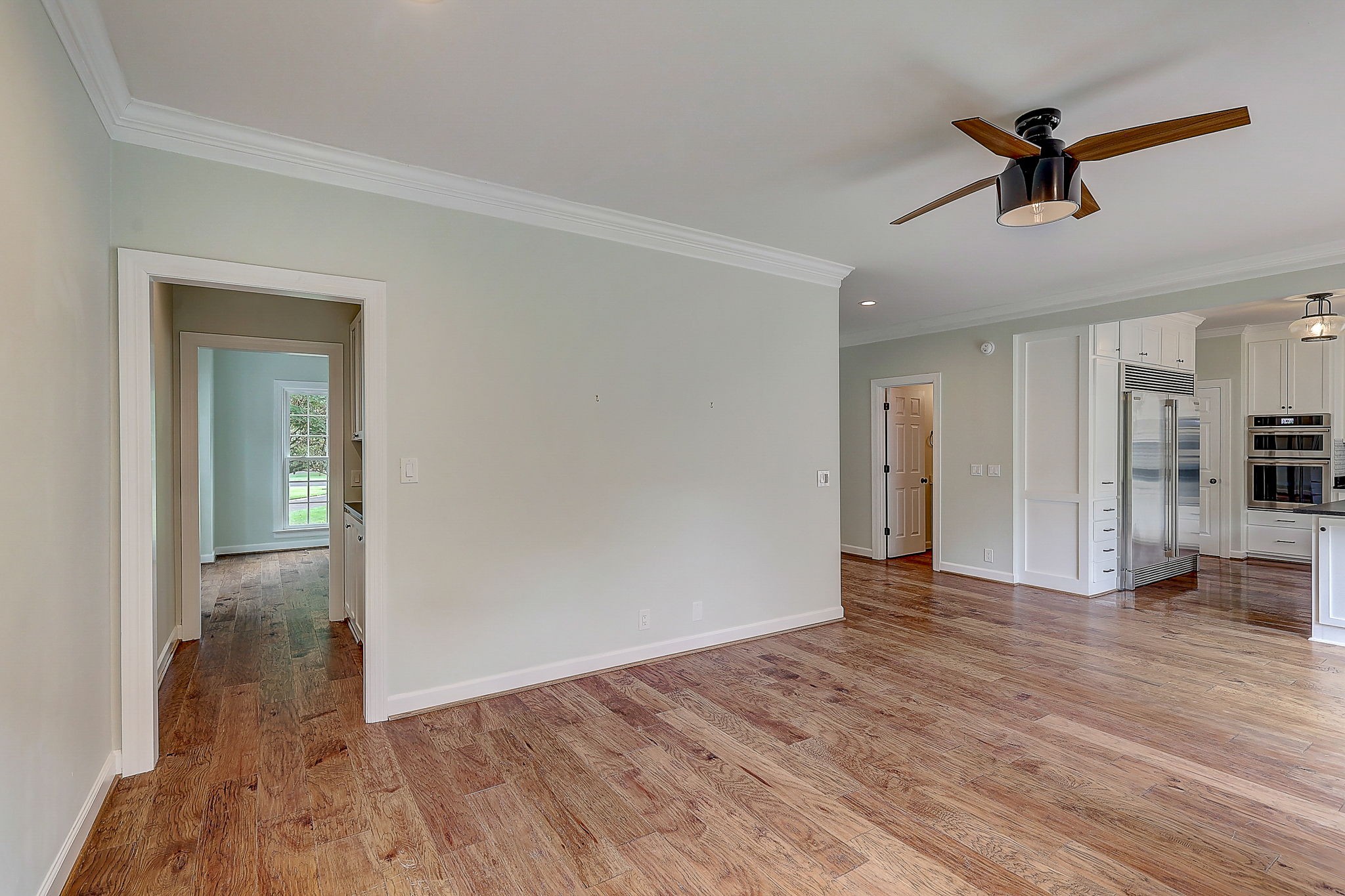 6322 Chickering Woods Dr