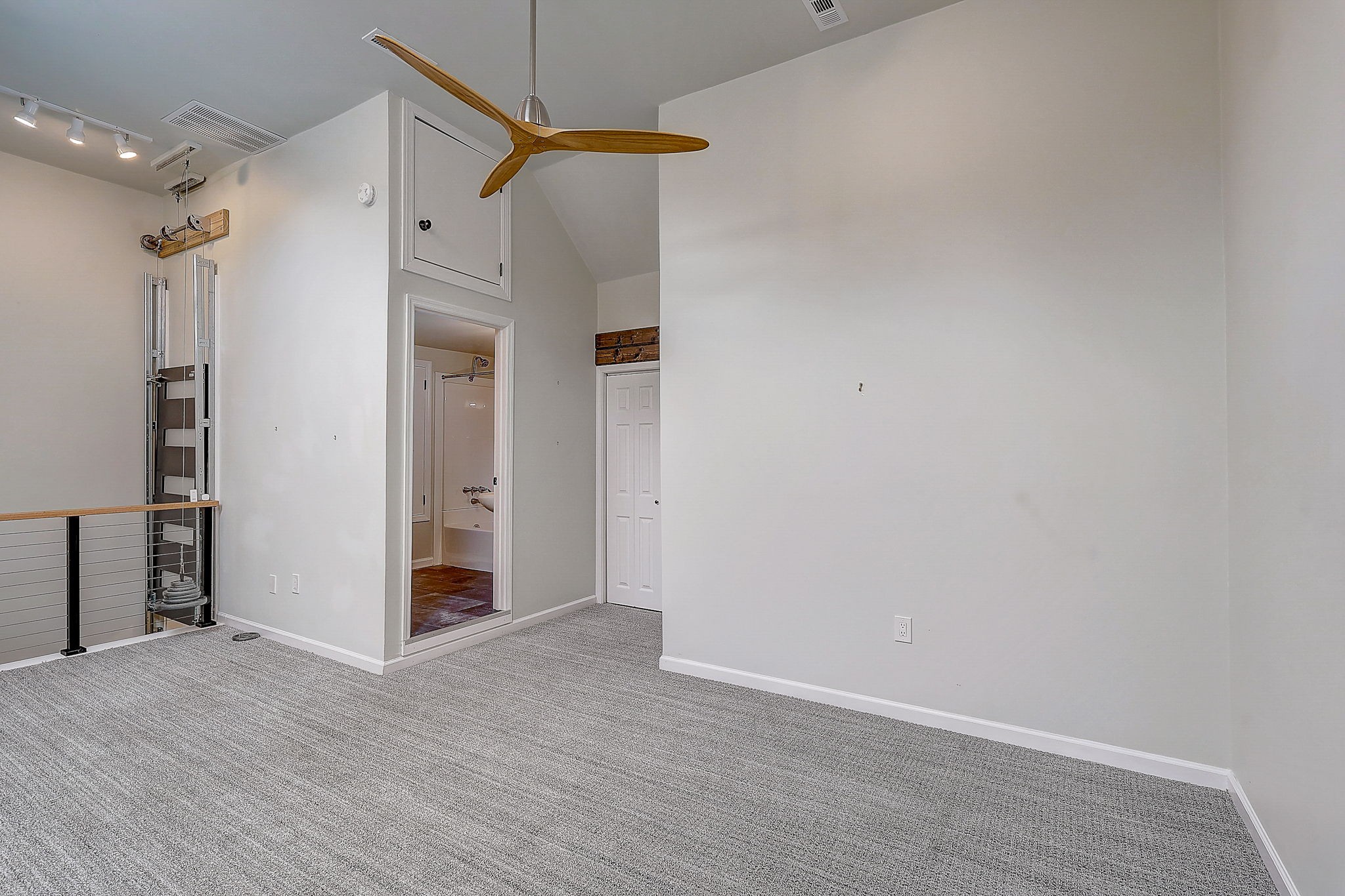 6322 Chickering Woods Dr