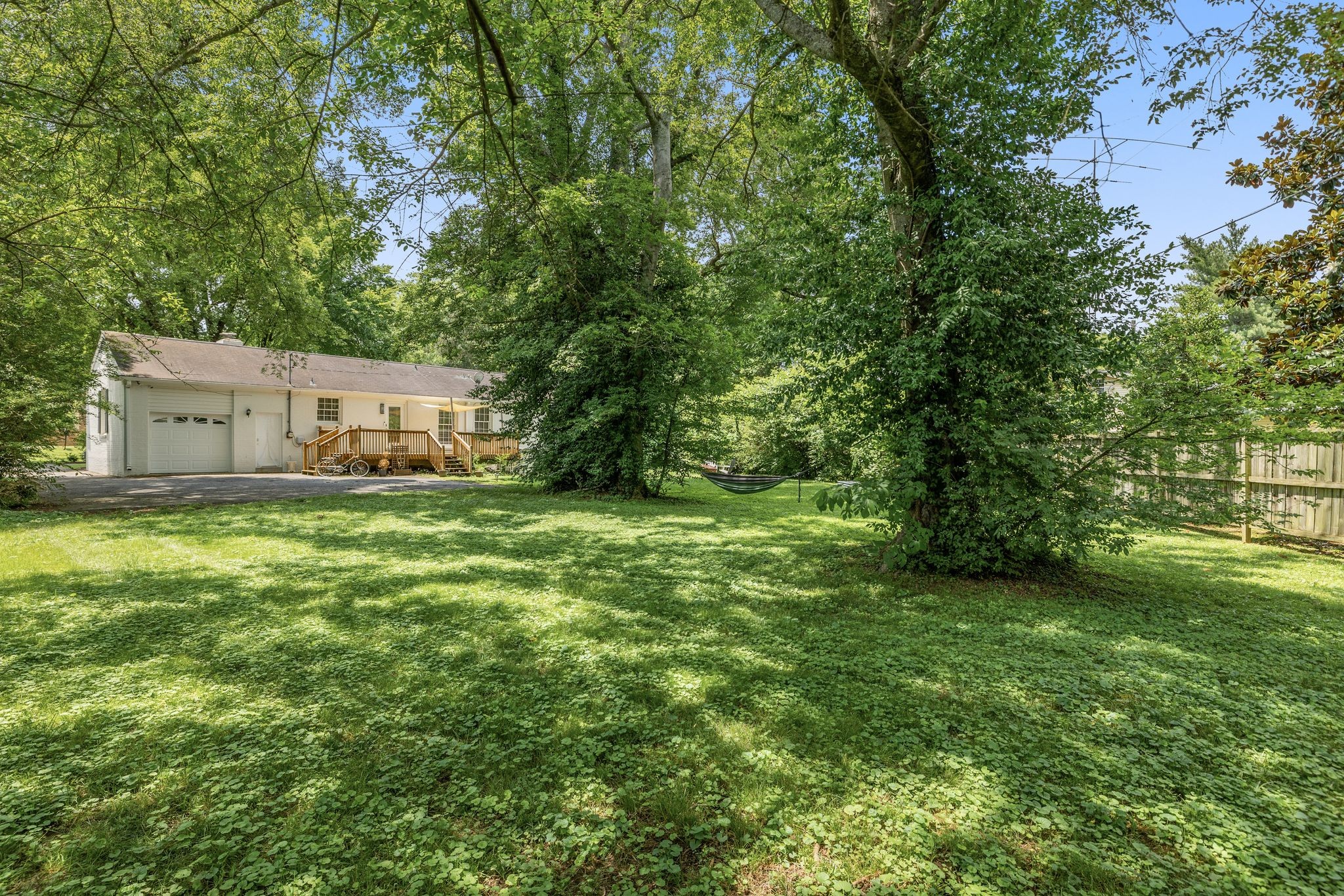 6021 Sedberry Rd