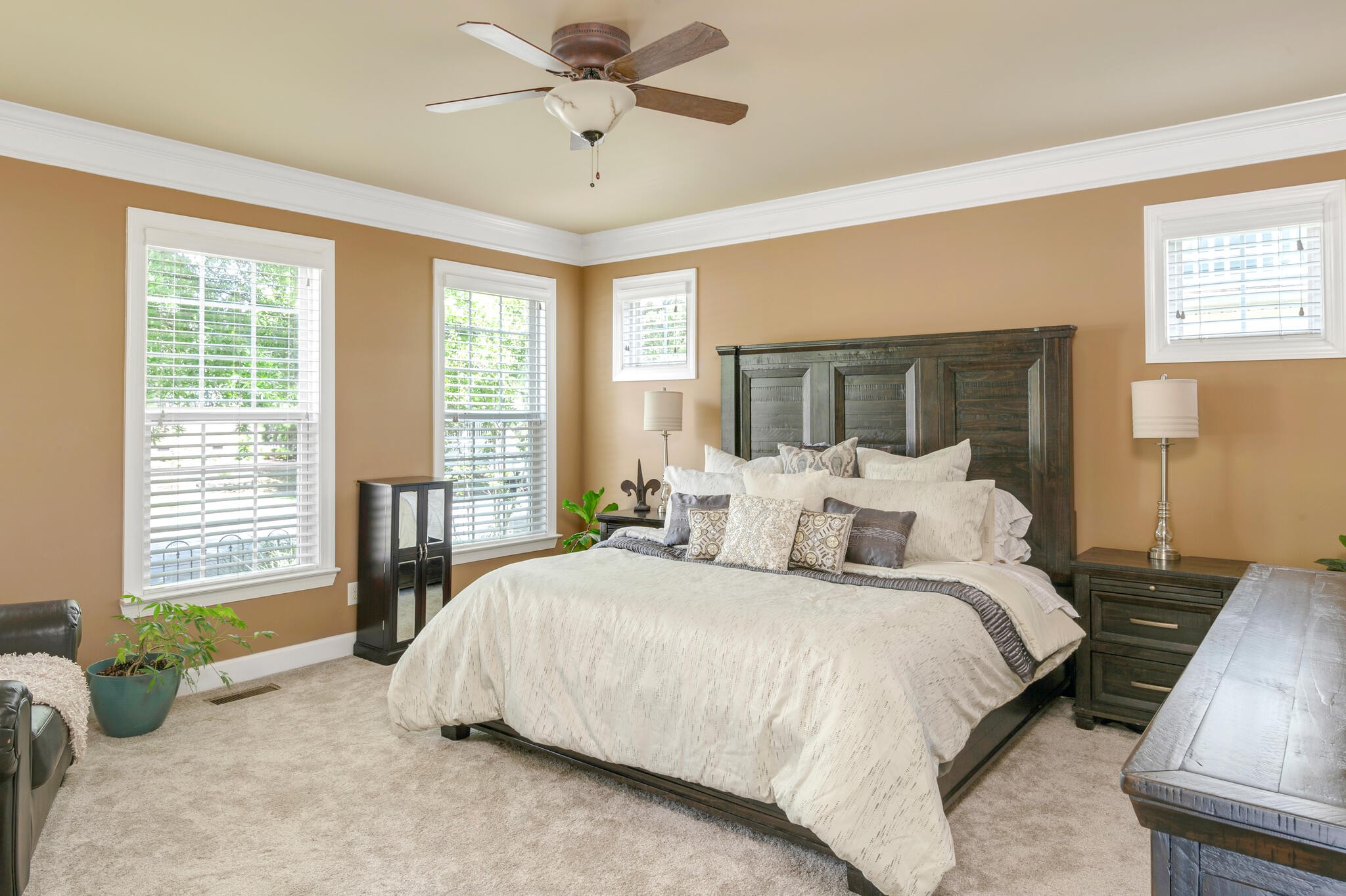 7116 Lenox Village Dr