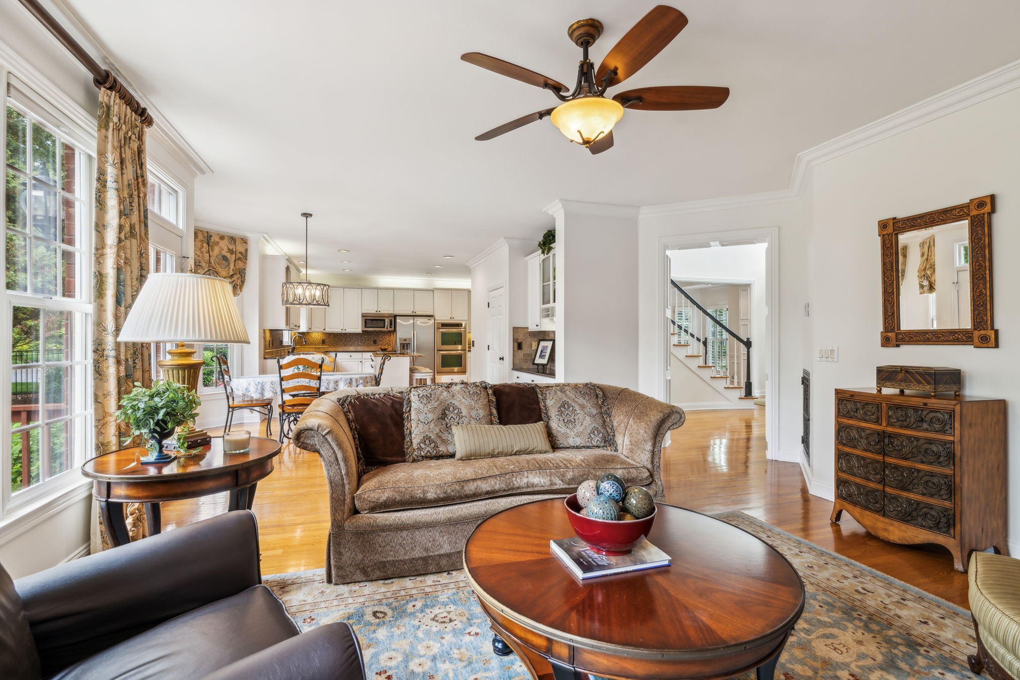 211 Waterbury Cir