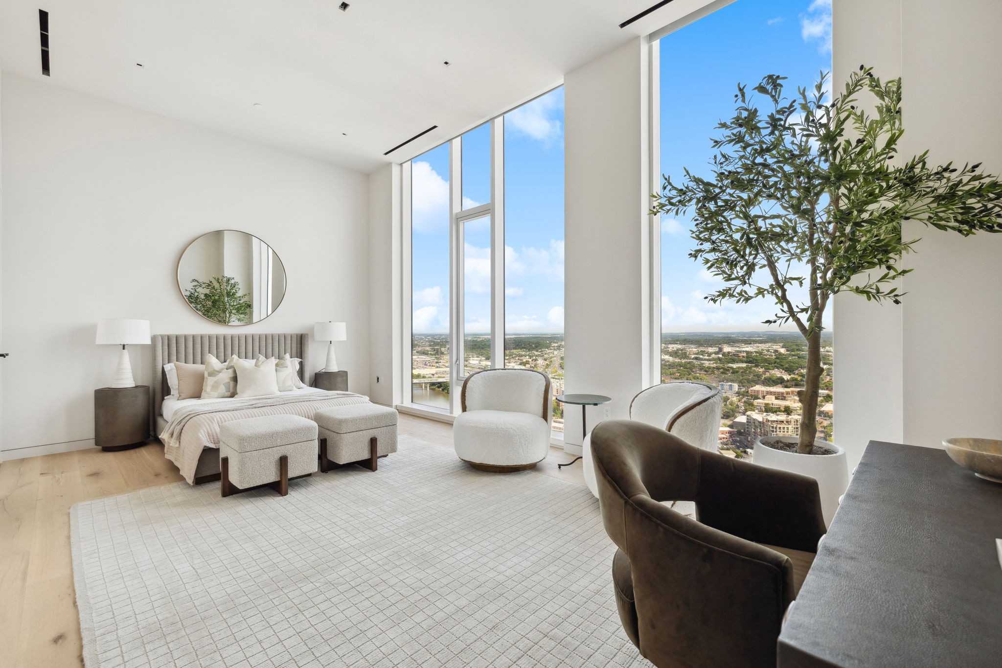 160 2nd Ave, S Unit: 4001