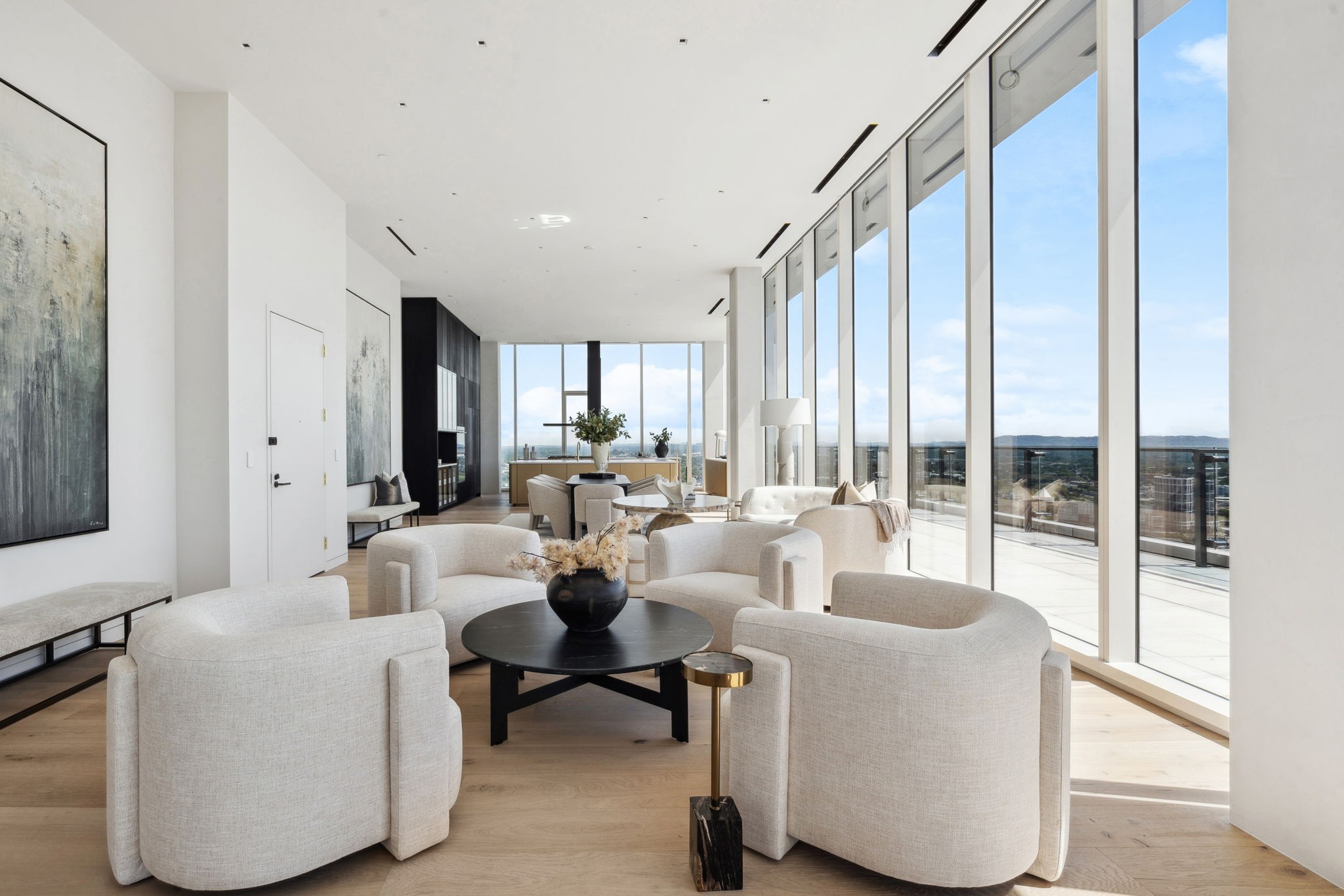 160 2nd Ave, S Unit: 4001