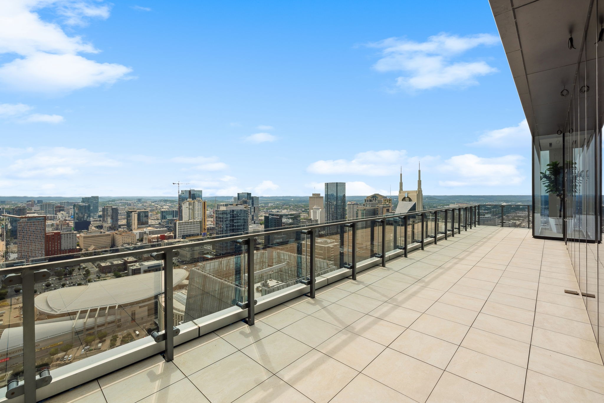 160 2nd Ave, S Unit: 4001