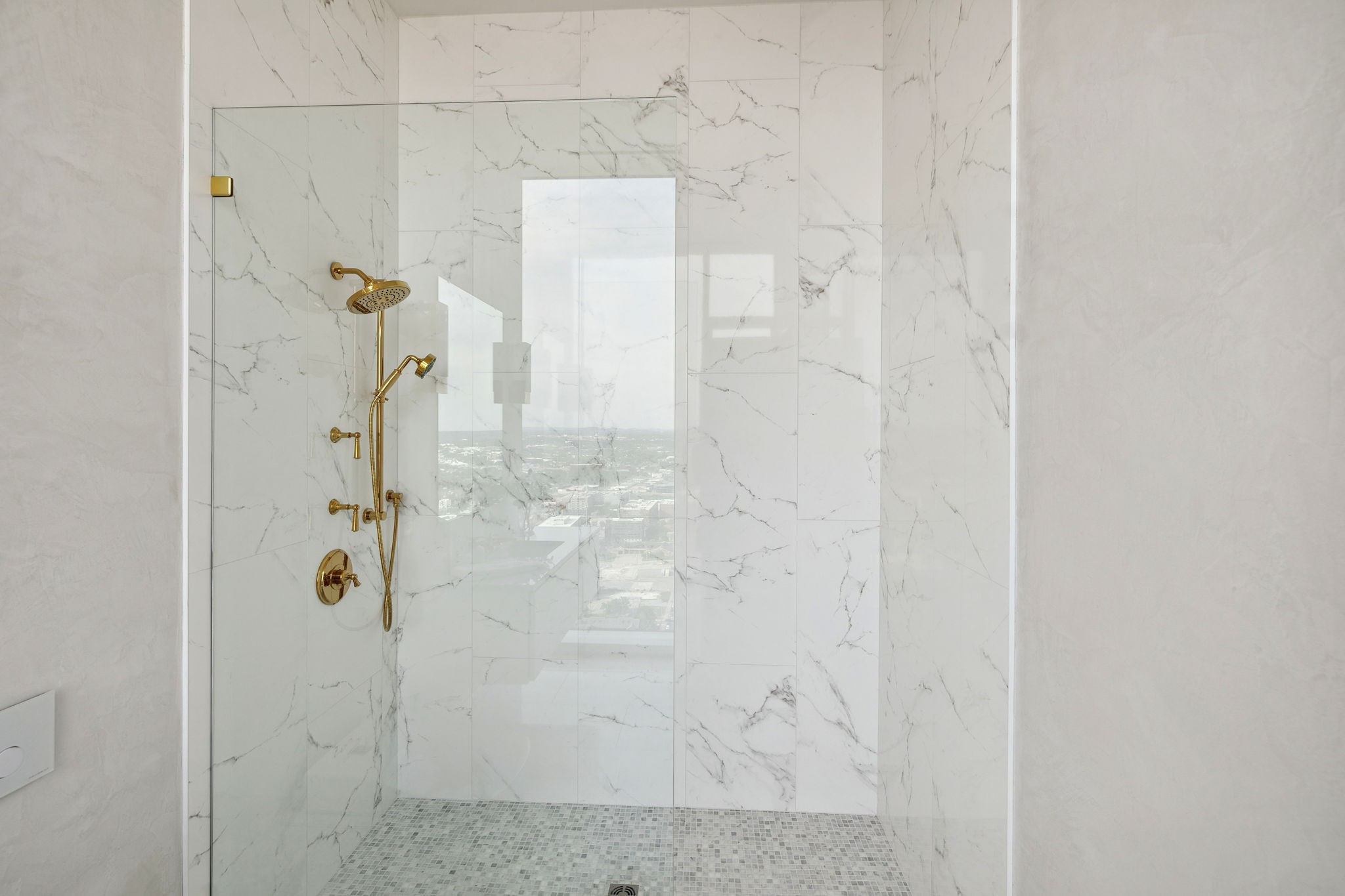 160 2nd Ave, S Unit: 4001