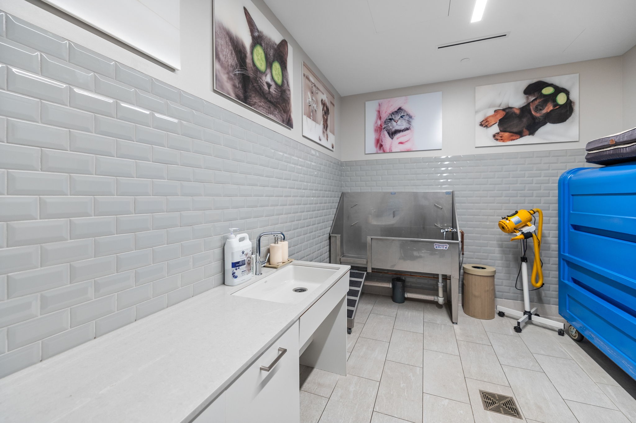 160 2nd Ave, S Unit: 4001