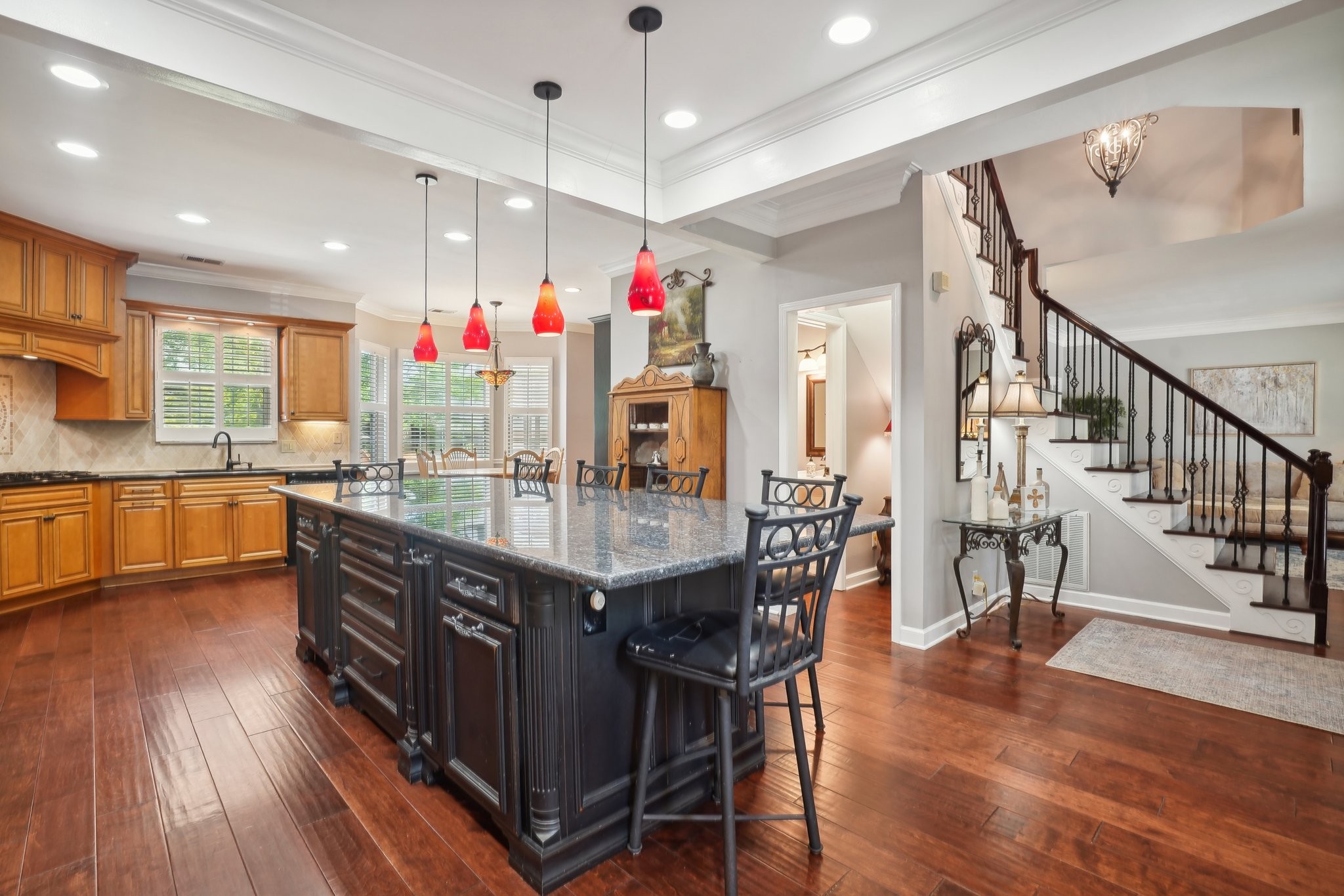 516 Welton Ct