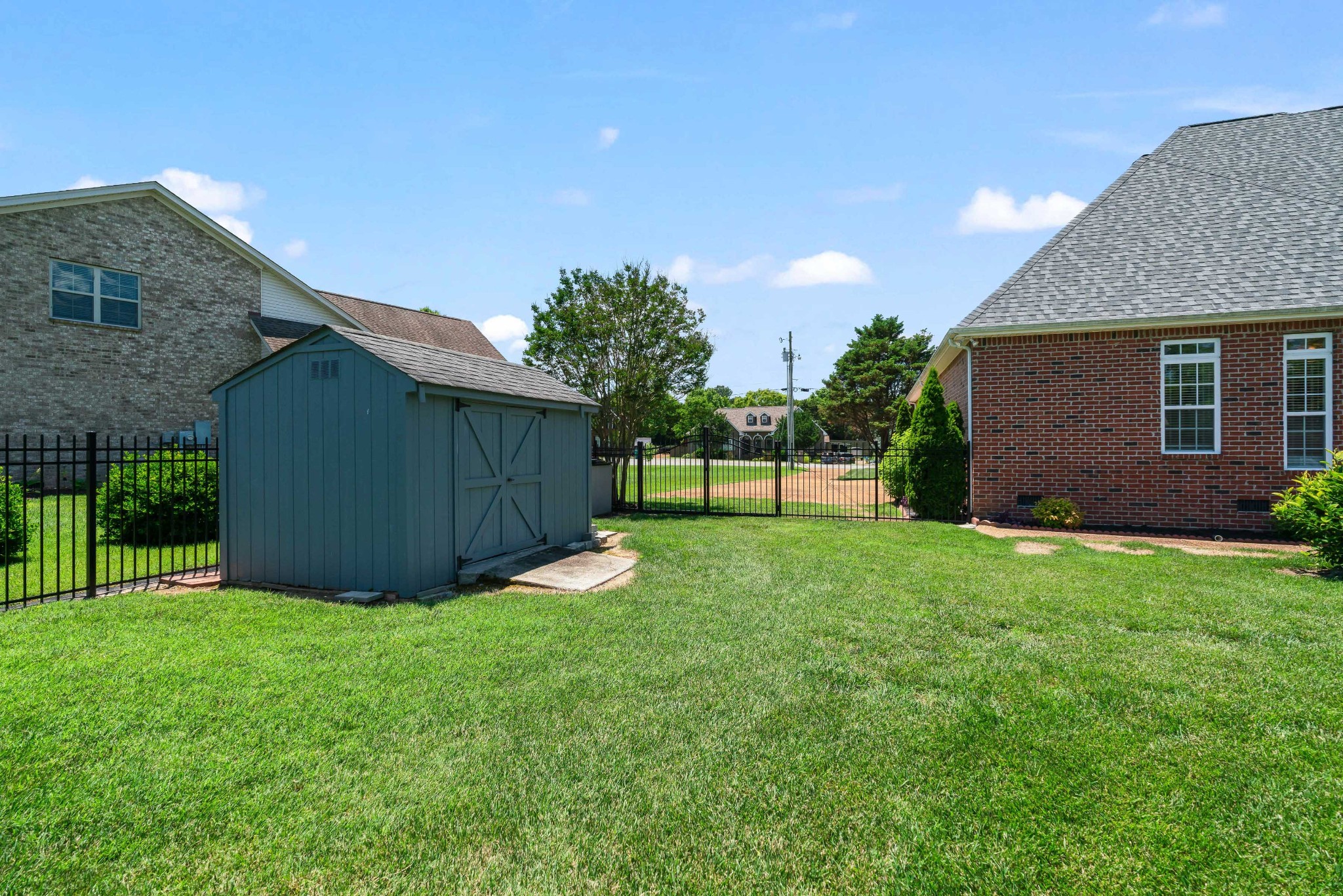 3011 Nottingham Cir