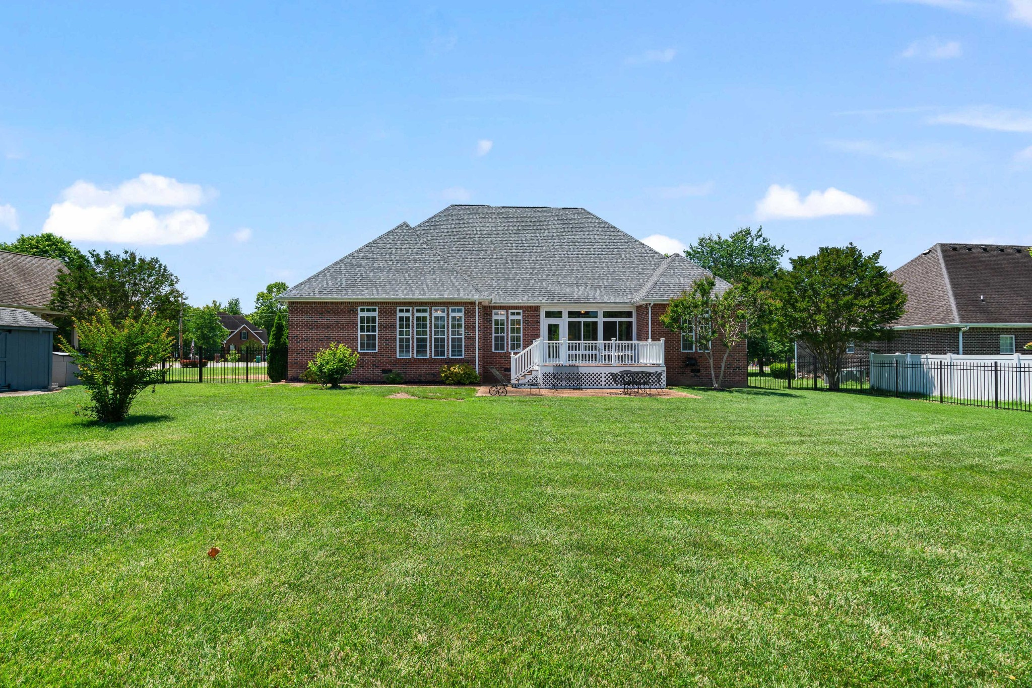 3011 Nottingham Cir