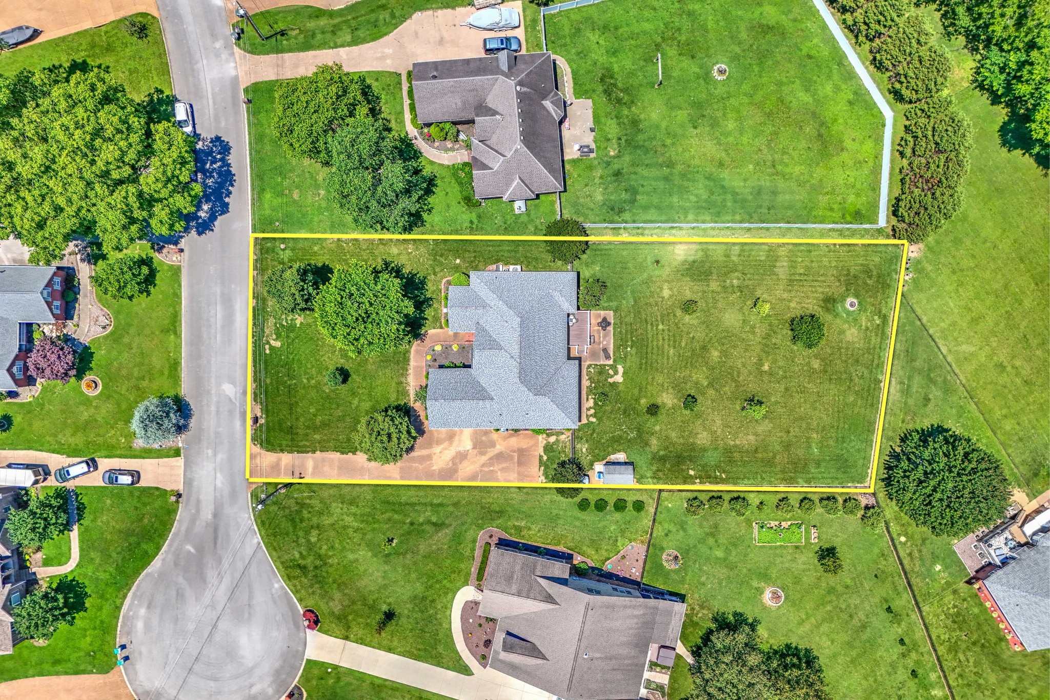 3011 Nottingham Cir