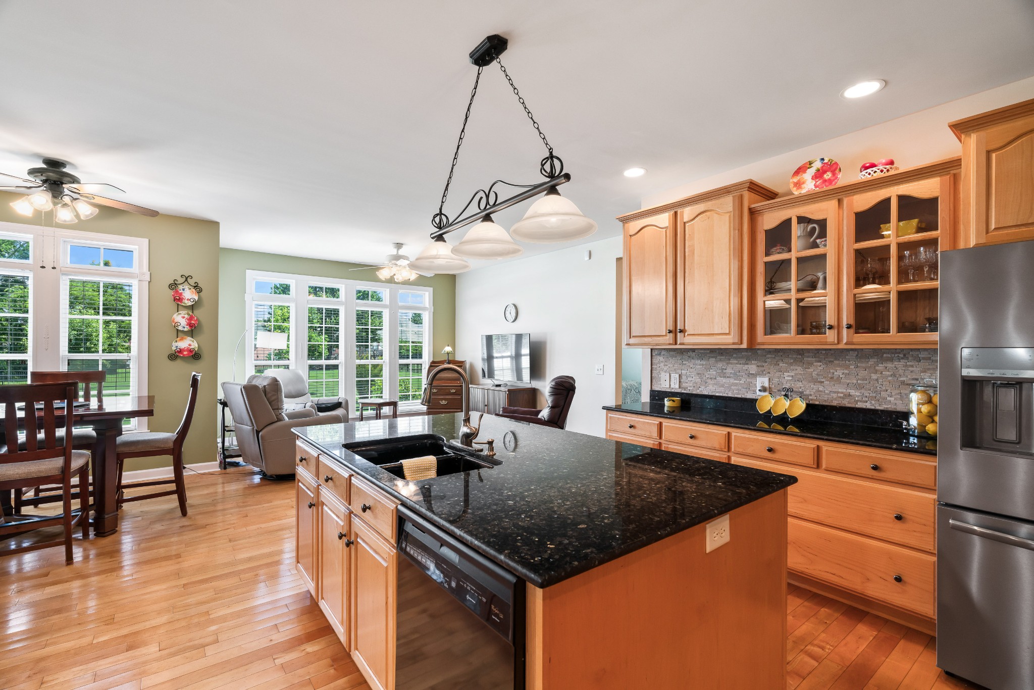 3011 Nottingham Cir
