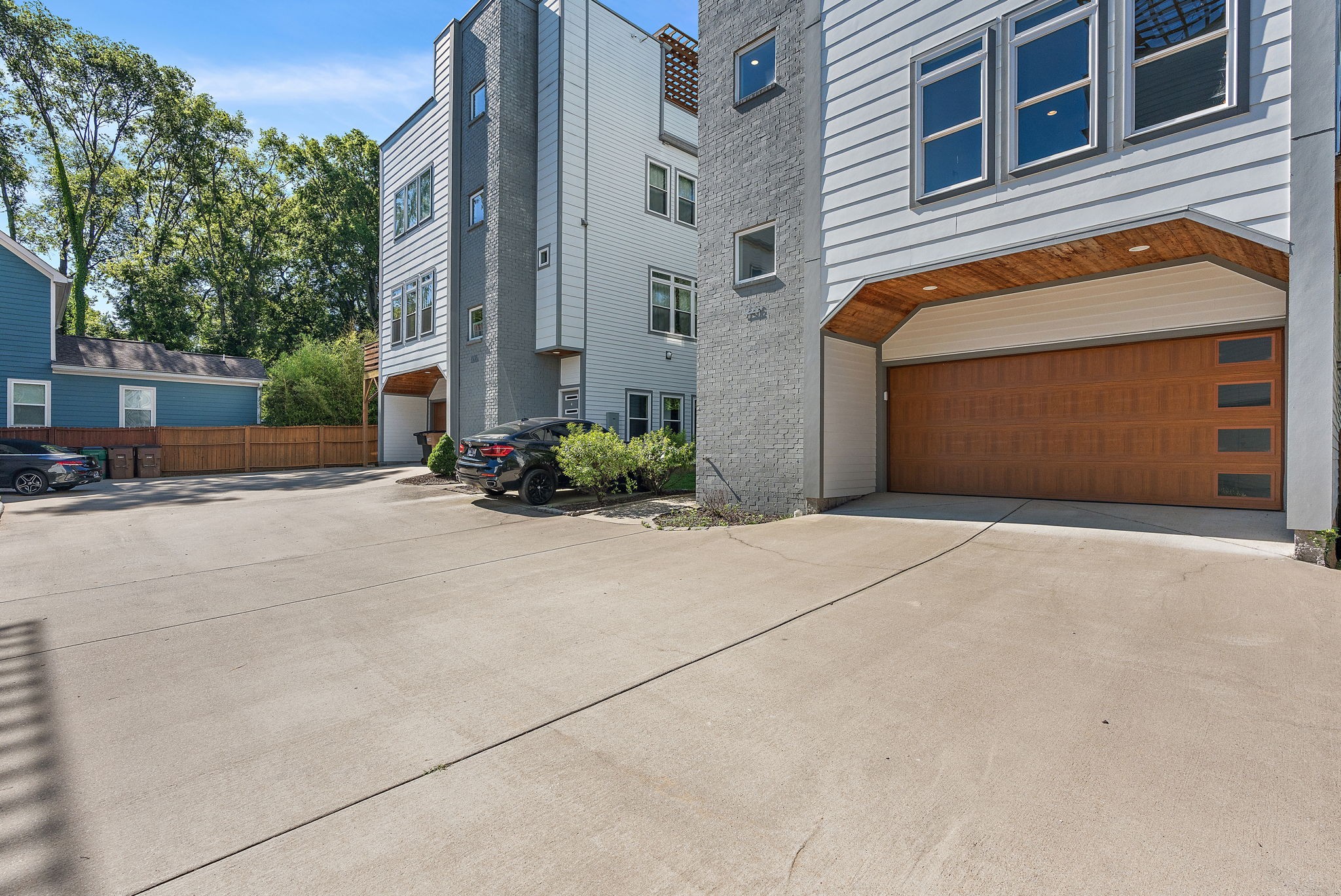 1506 Ward Ave