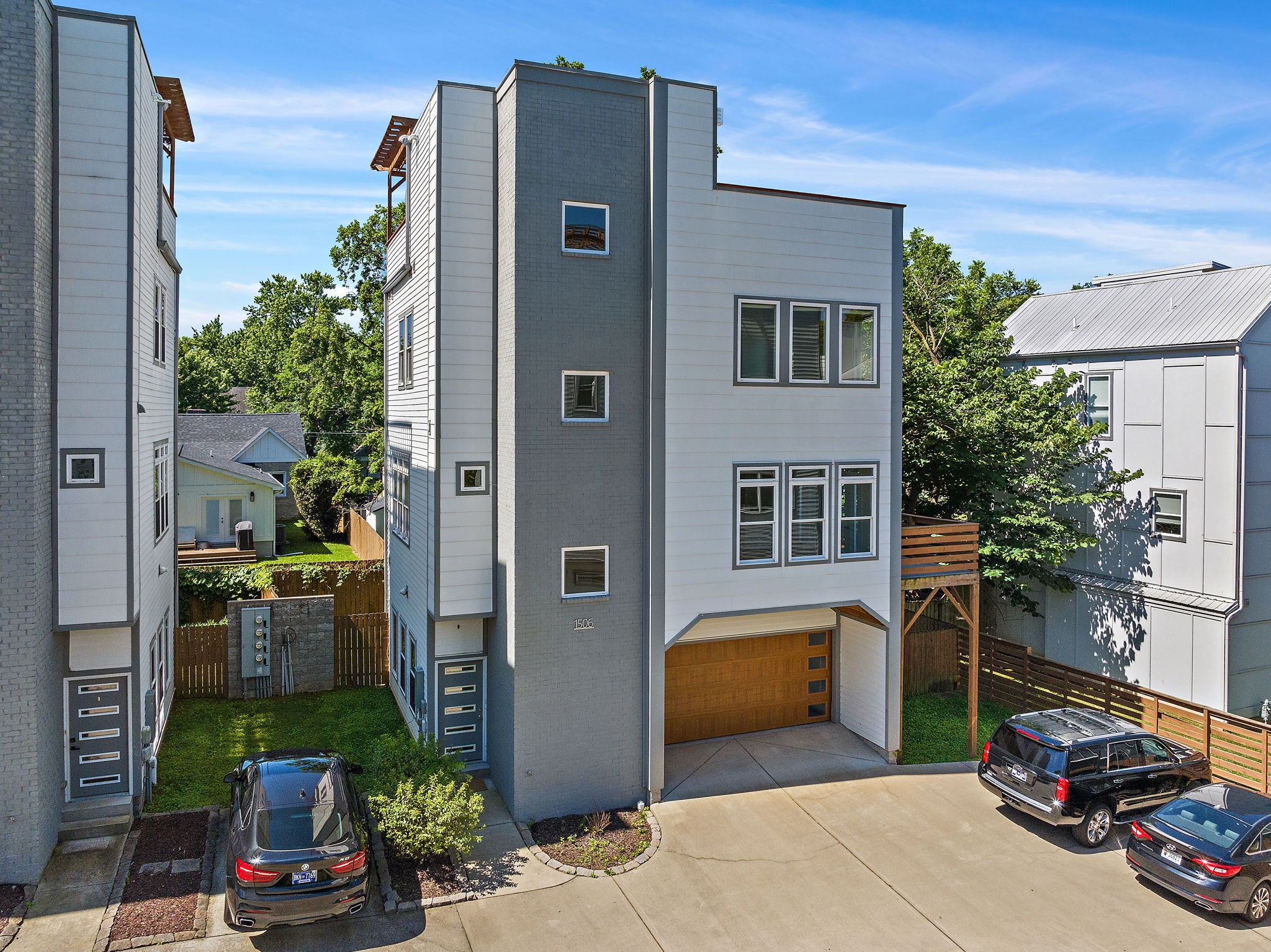 1506 Ward Ave