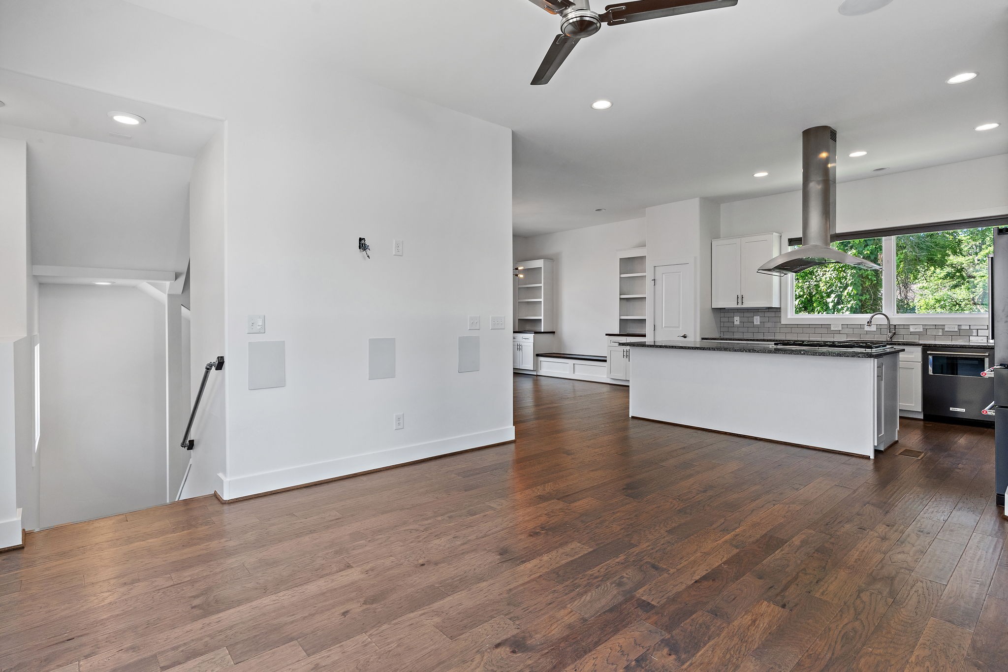 1506 Ward Ave