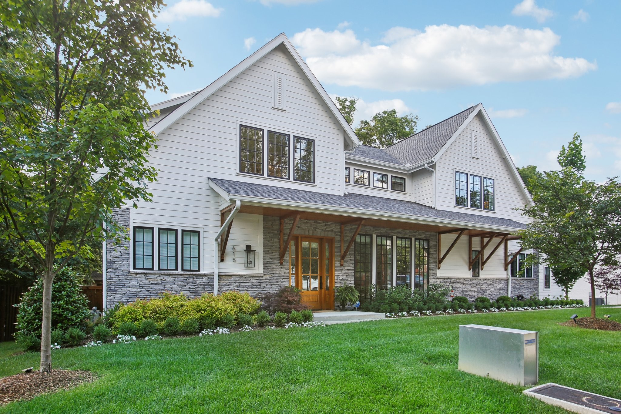 615 Estes Rd