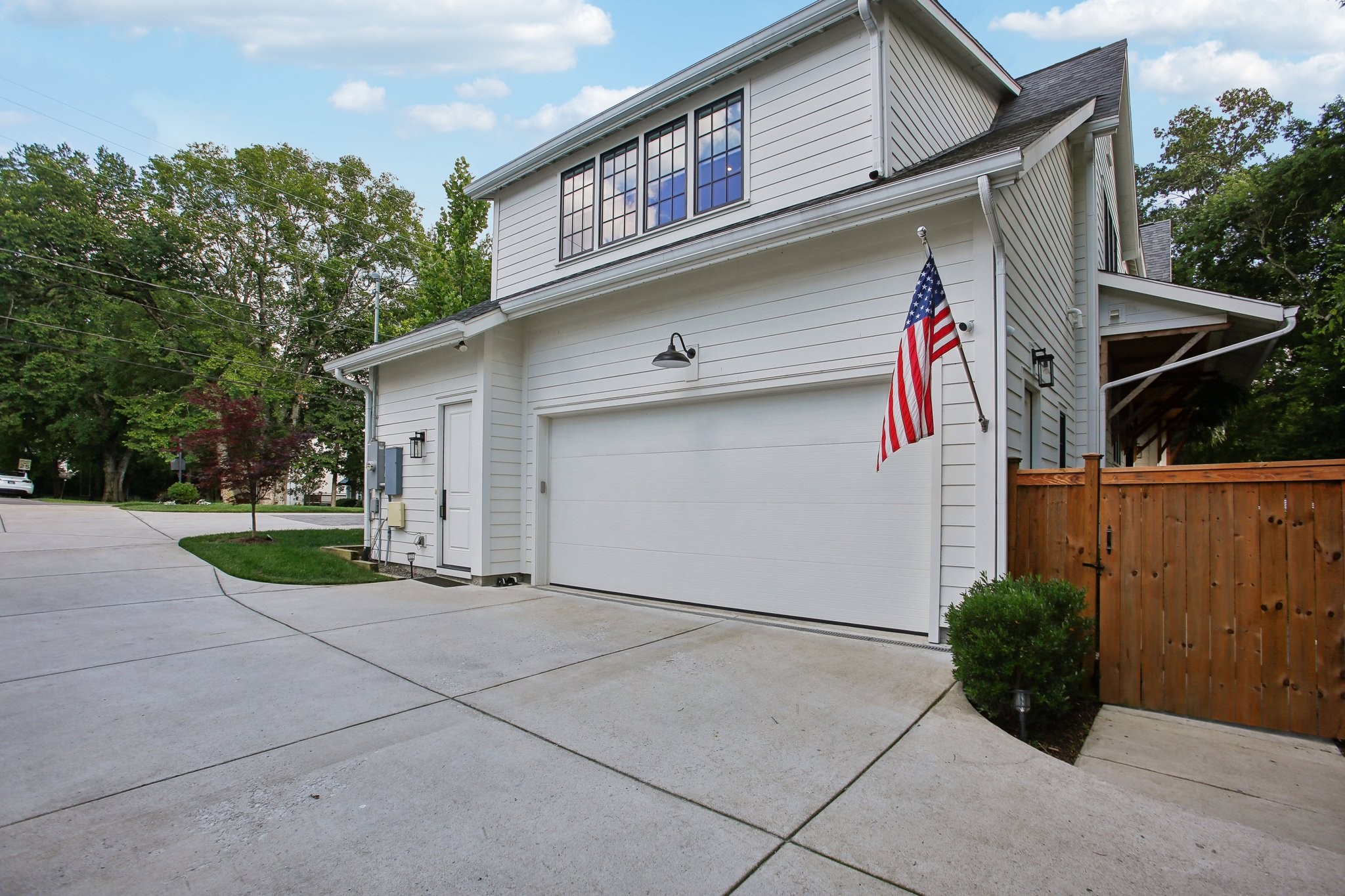 615 Estes Rd